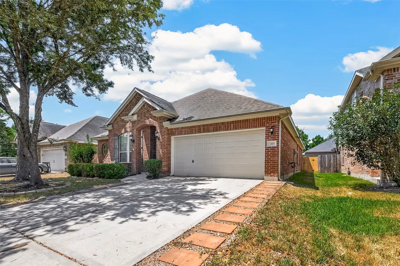 Photo 3 of 3319 Meline Fields Dr, Spring, TX