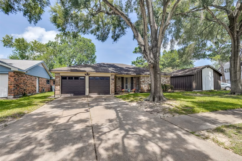 Photo 2 of 16131 White Star Drive, Houston, TX