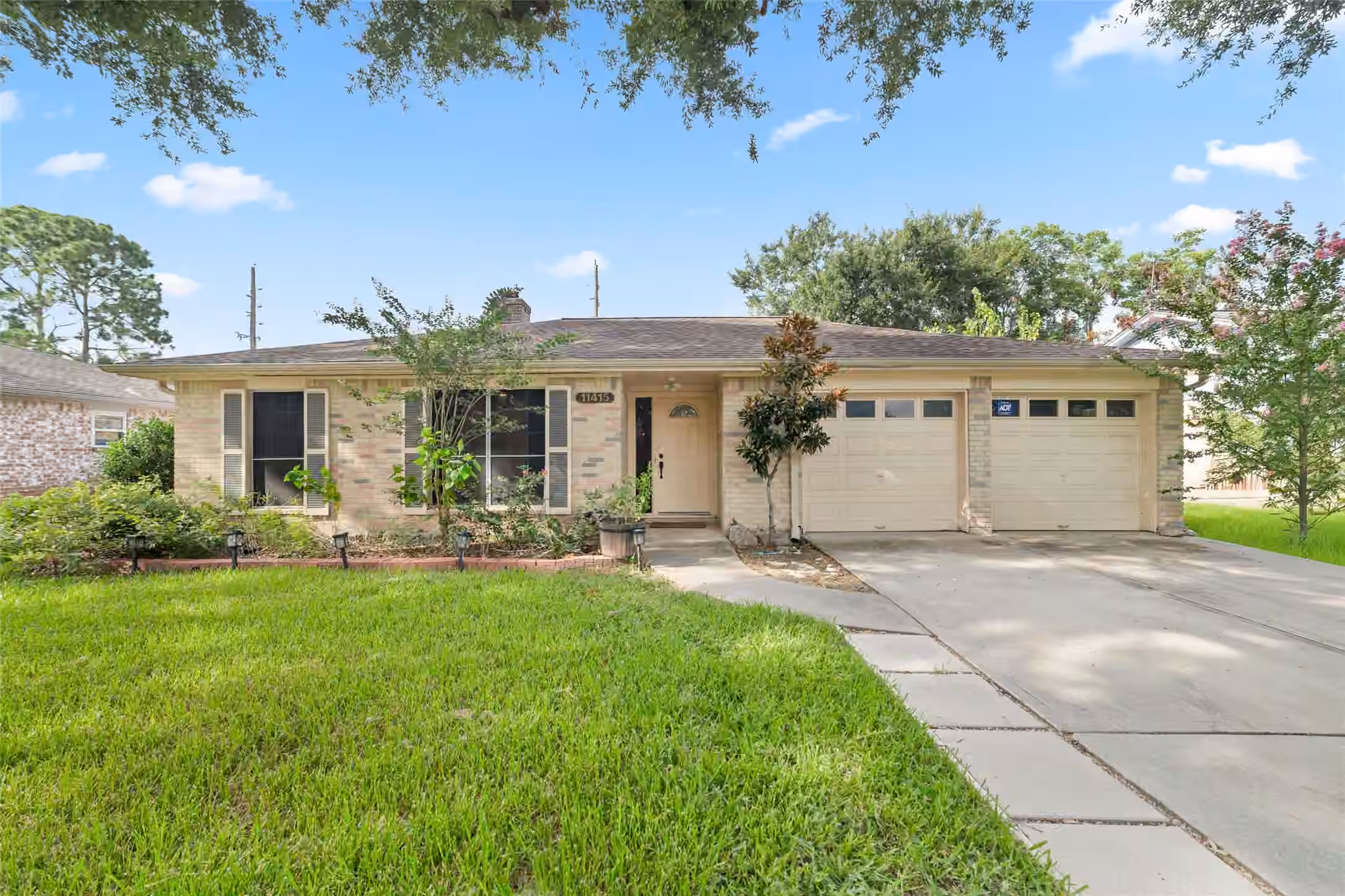 Photo of 11415 Brook Meadows Lane, Stafford, TX