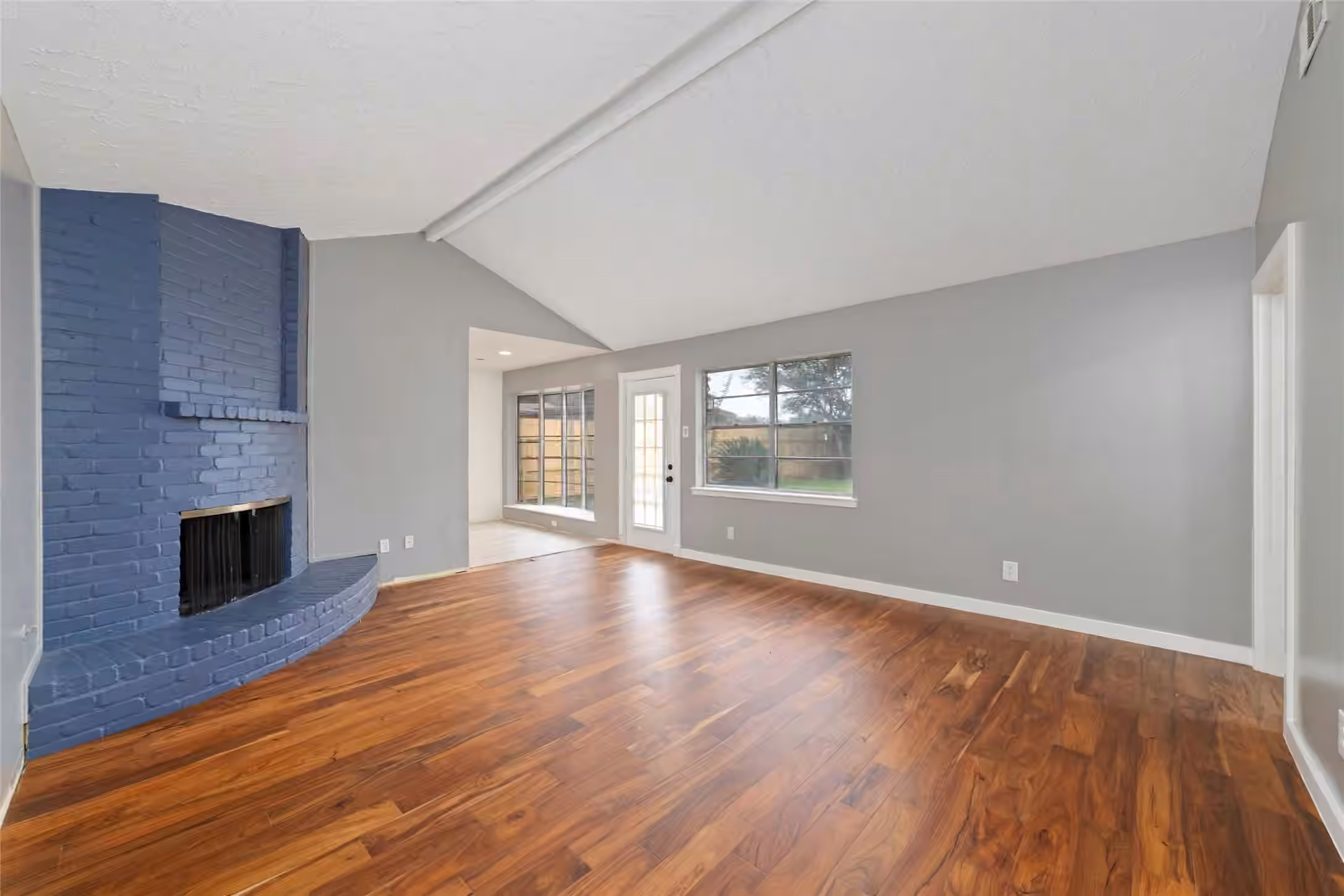 Photo 5 of 11415 Brook Meadows Lane, Stafford, TX