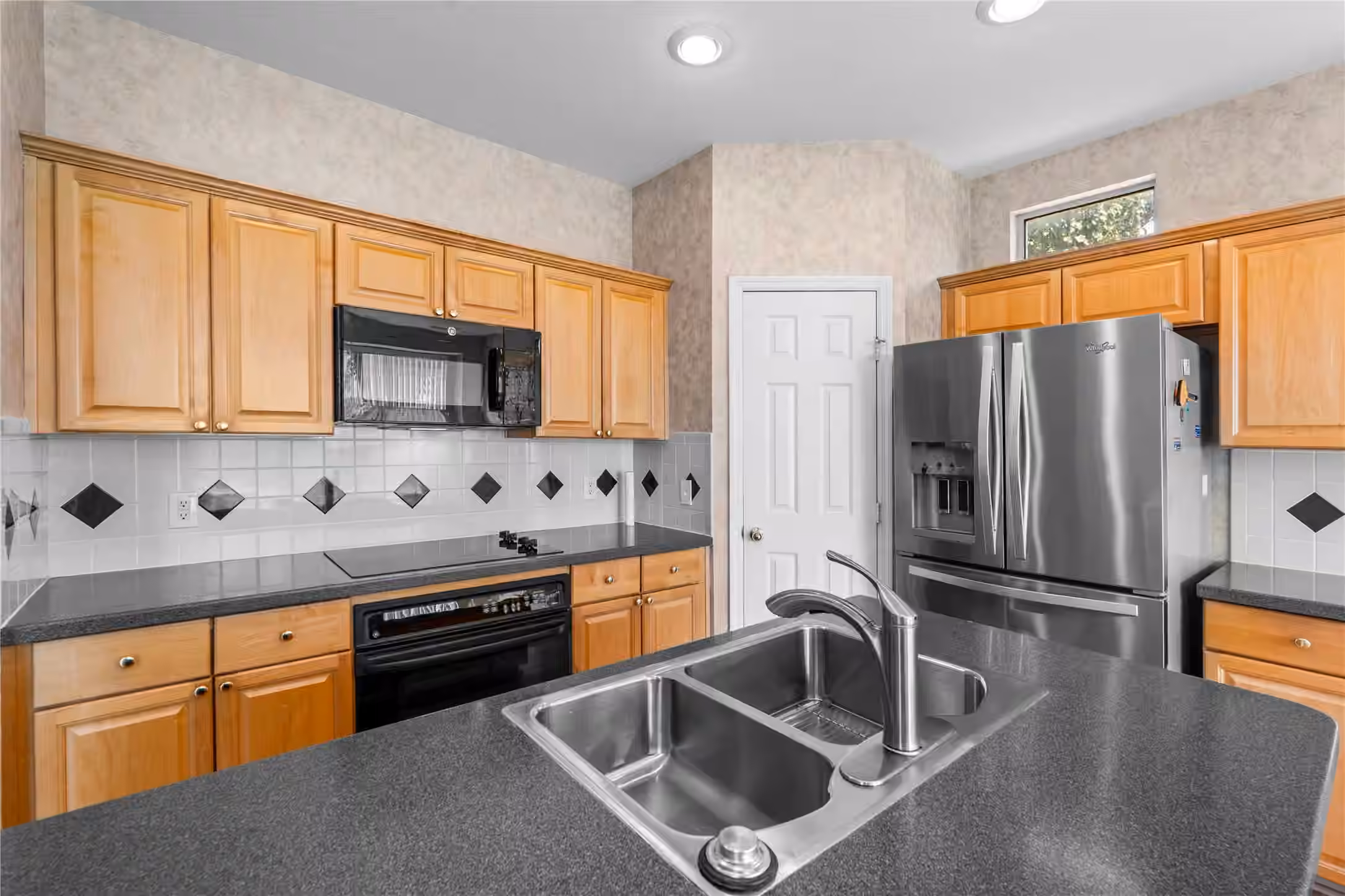 Photo 7 of 7807 Glenn Cliff Drive, Houston, TX