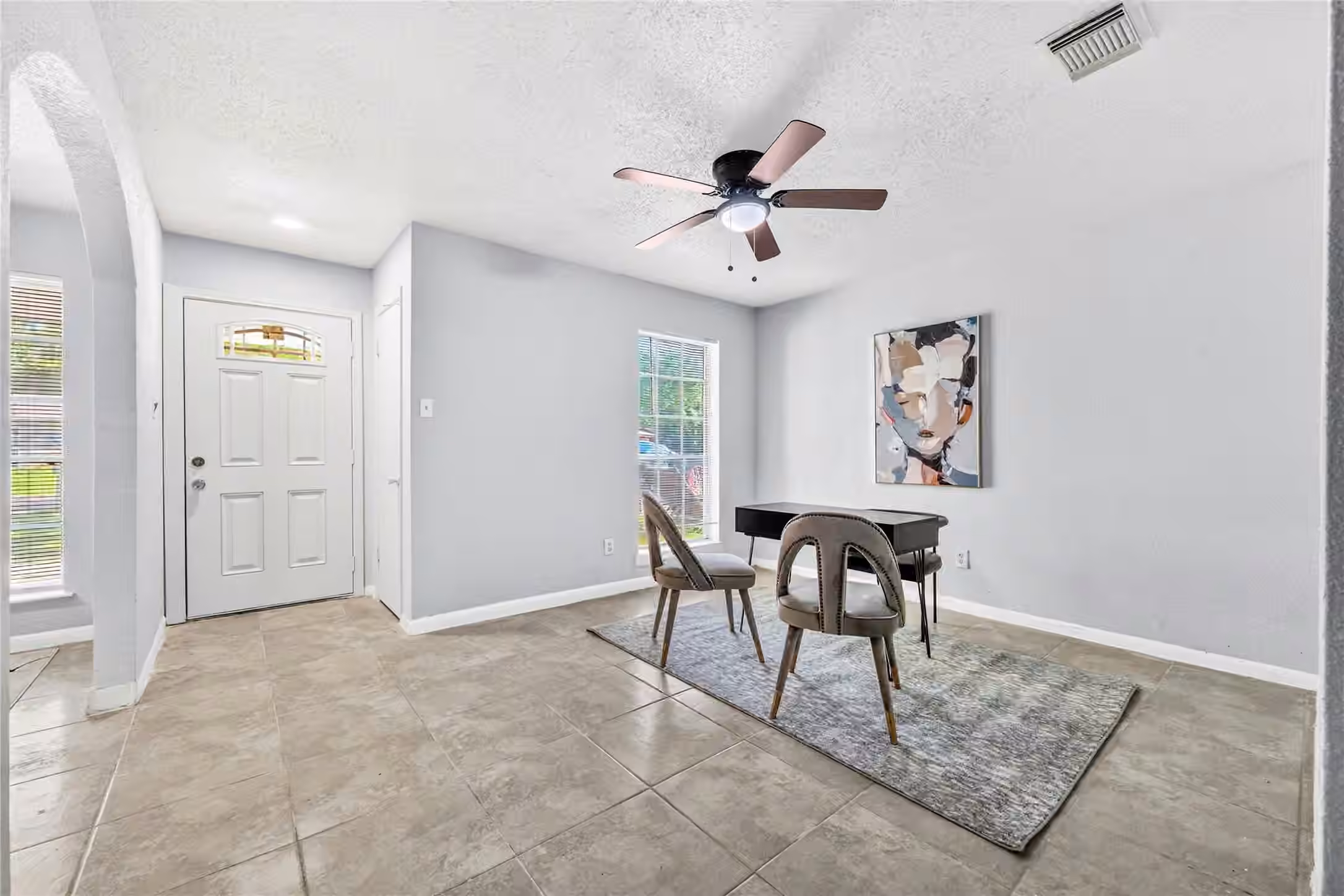 Photo 4 of 7026 Hedgewood Street, Houston, TX