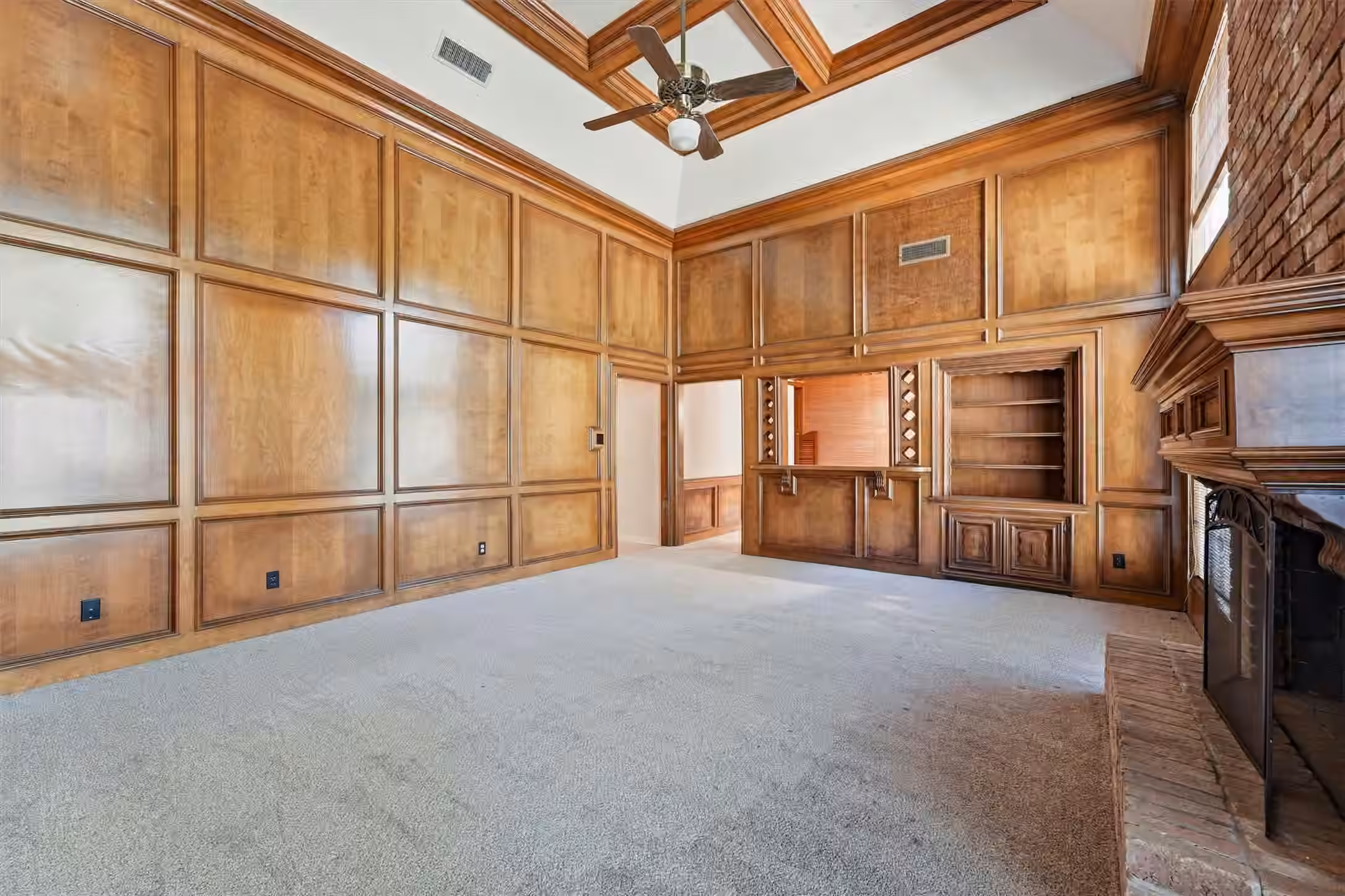 Photo 7 of 16631 Wimbledon Forest Drive, Spring, TX