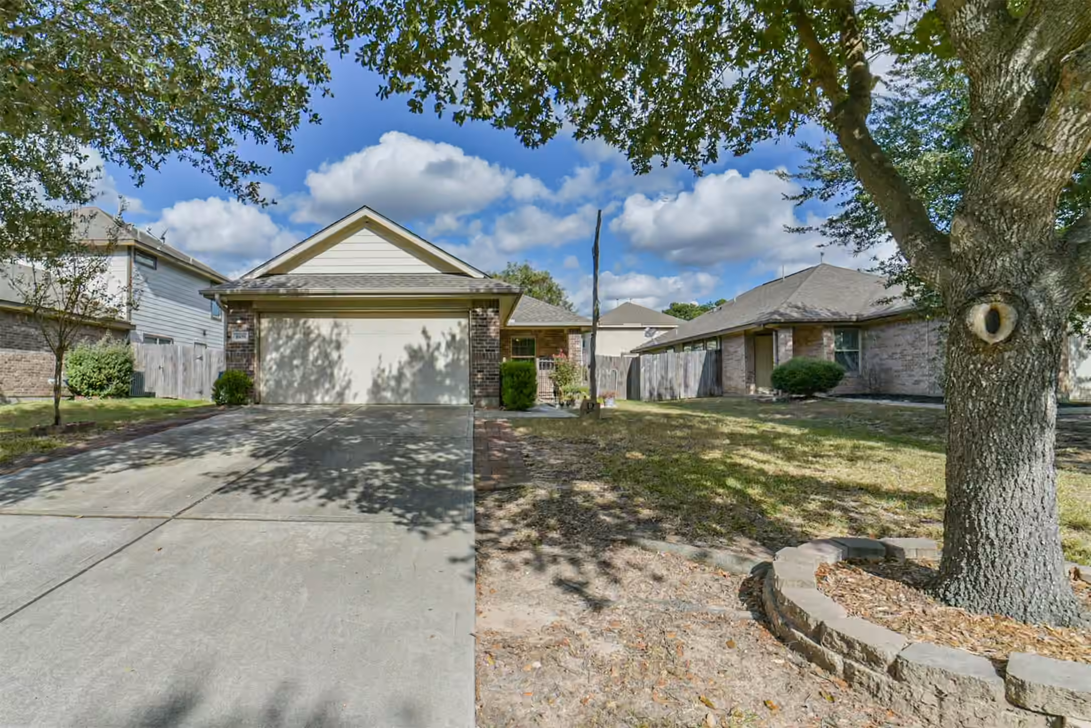Photo of 1609 Peach Dale Court, Conroe, TX 77301