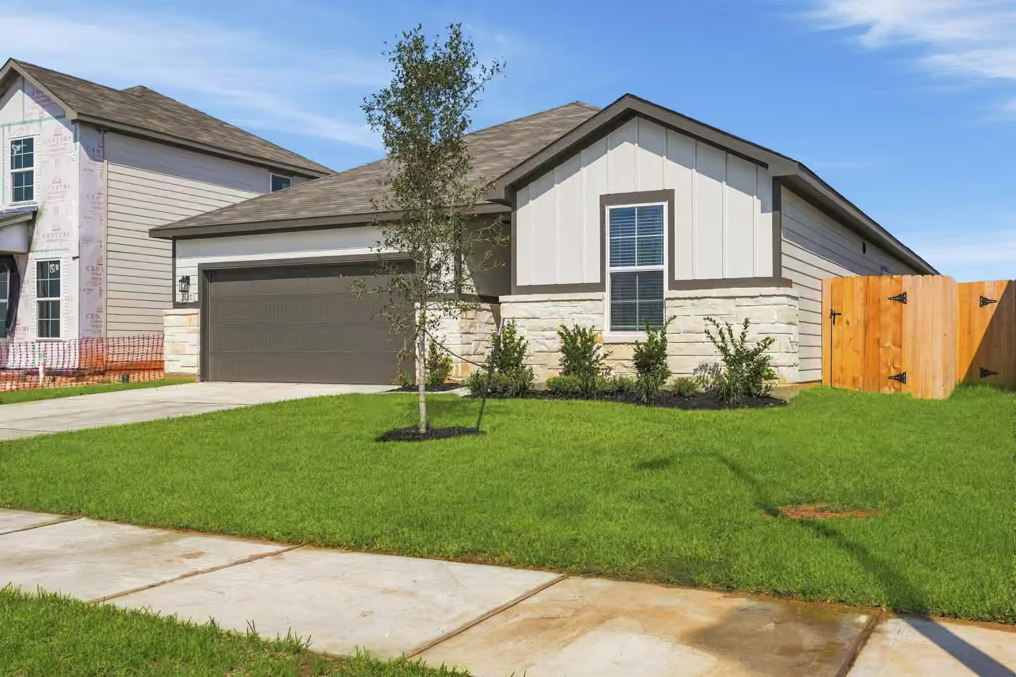 Photo 2 of 2623 Siena Court, Brookshire, TX