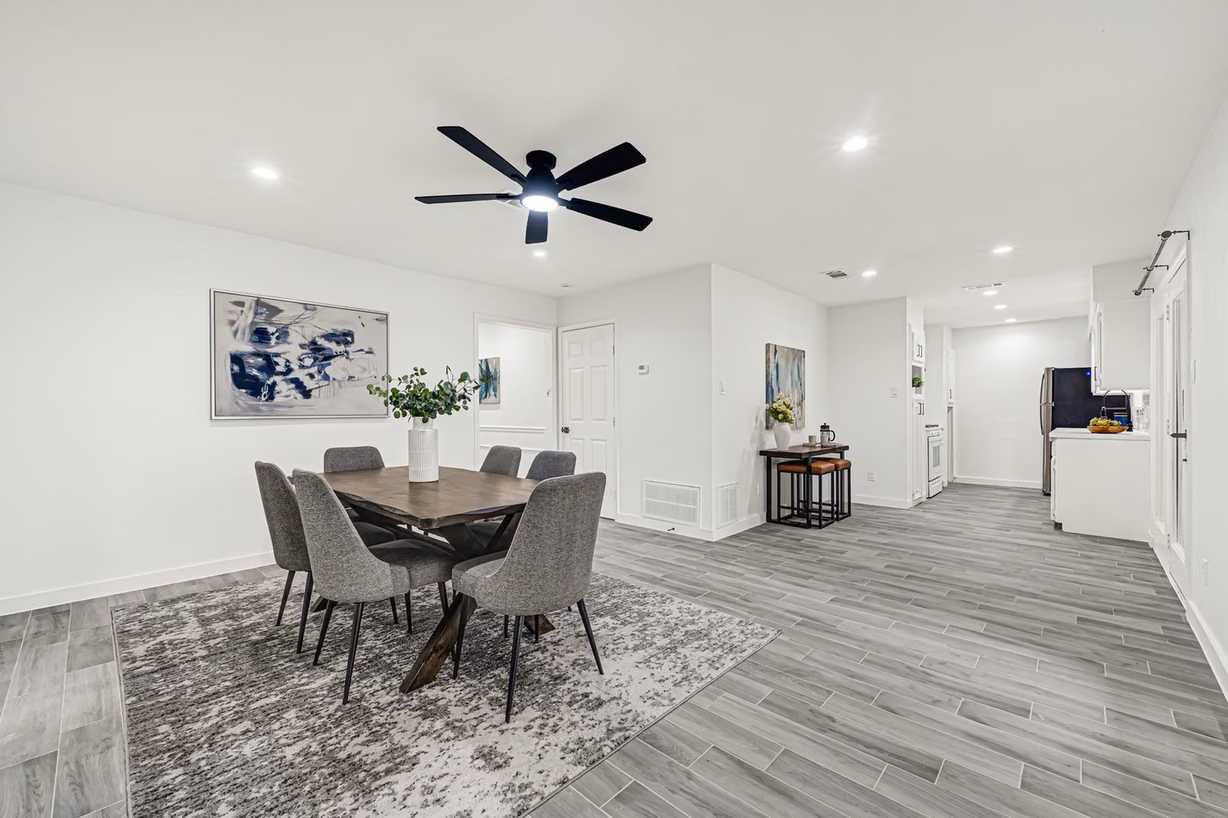 Photo 7 of 1202 Glen Echo Drive, Houston, TX