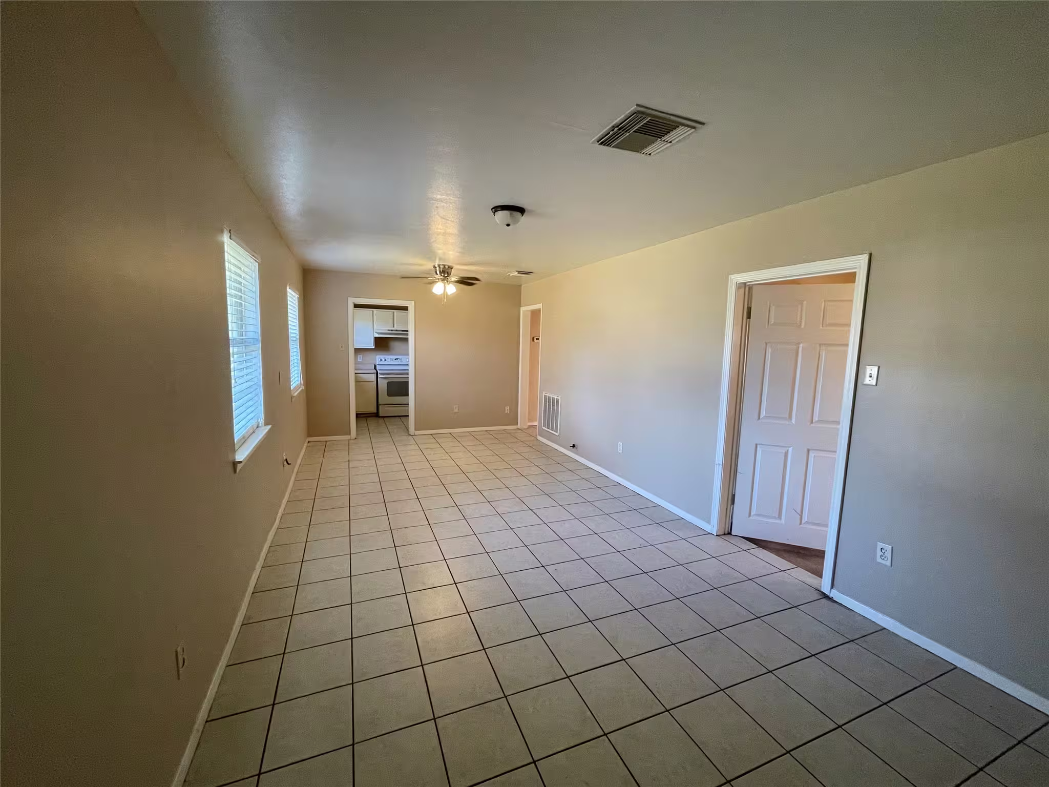 Photo 2 of 3910 Ella Boulevard, Houston, TX