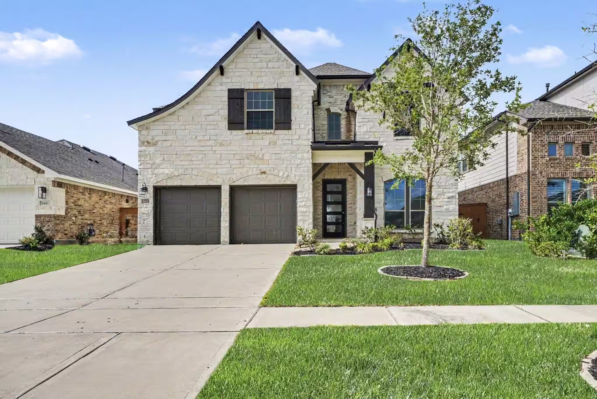 Photo 4 of 13701 Seneca Lake Drive, Texas City, TX