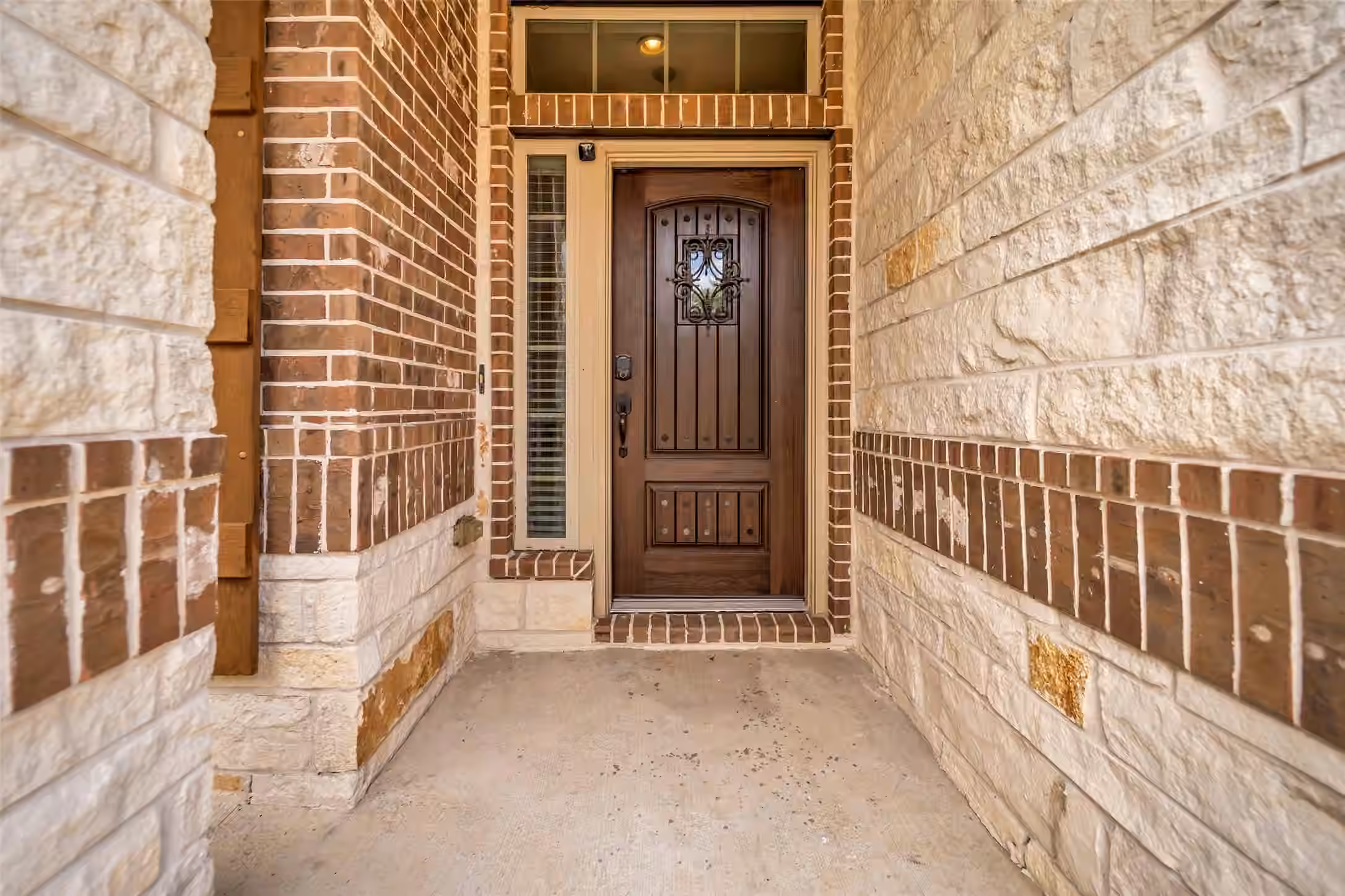 Photo 4 of 2003 Pine Ledge Road, Pearland, TX