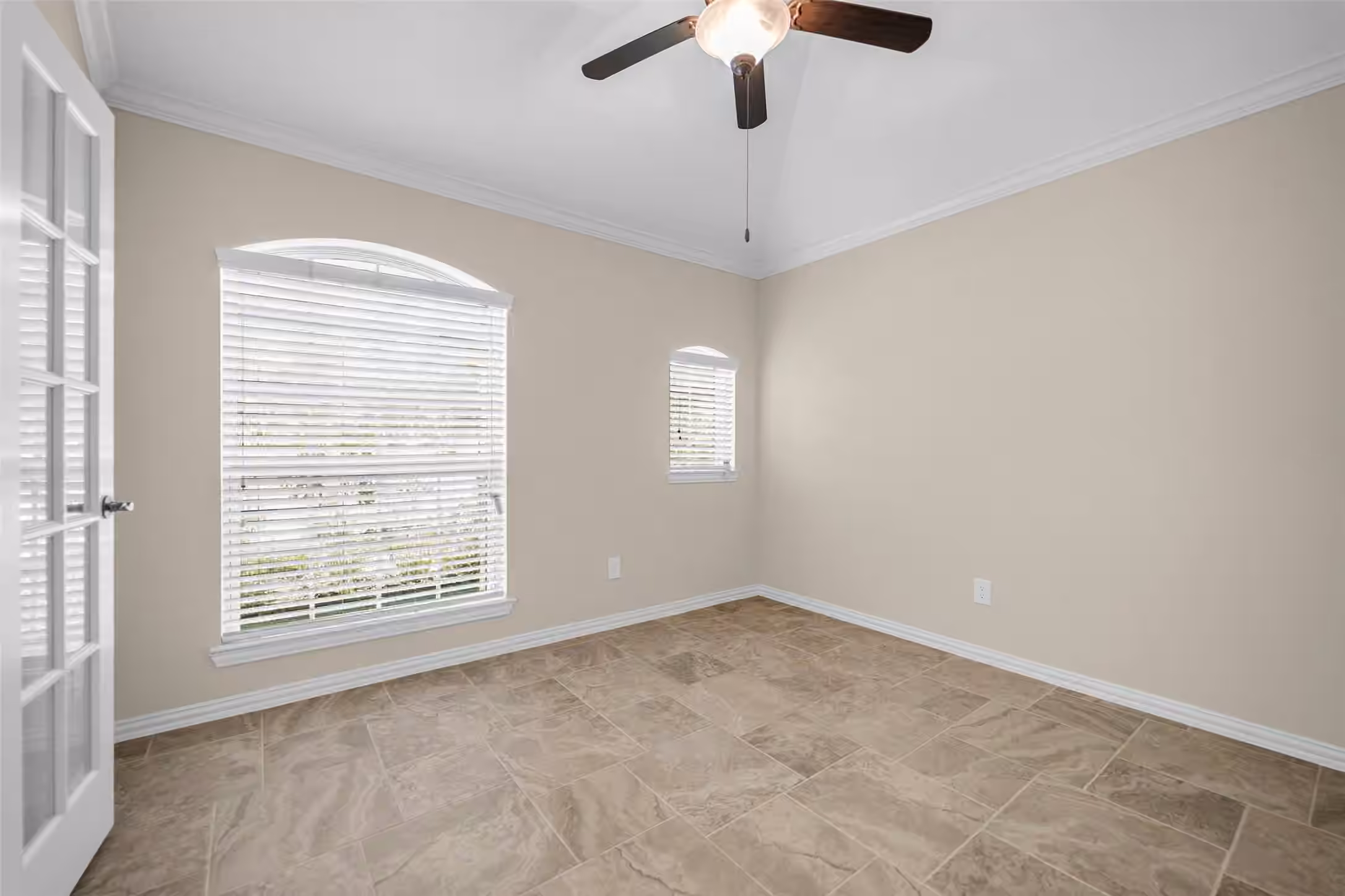 Photo 5 of 2003 Pine Ledge Road, Pearland, TX