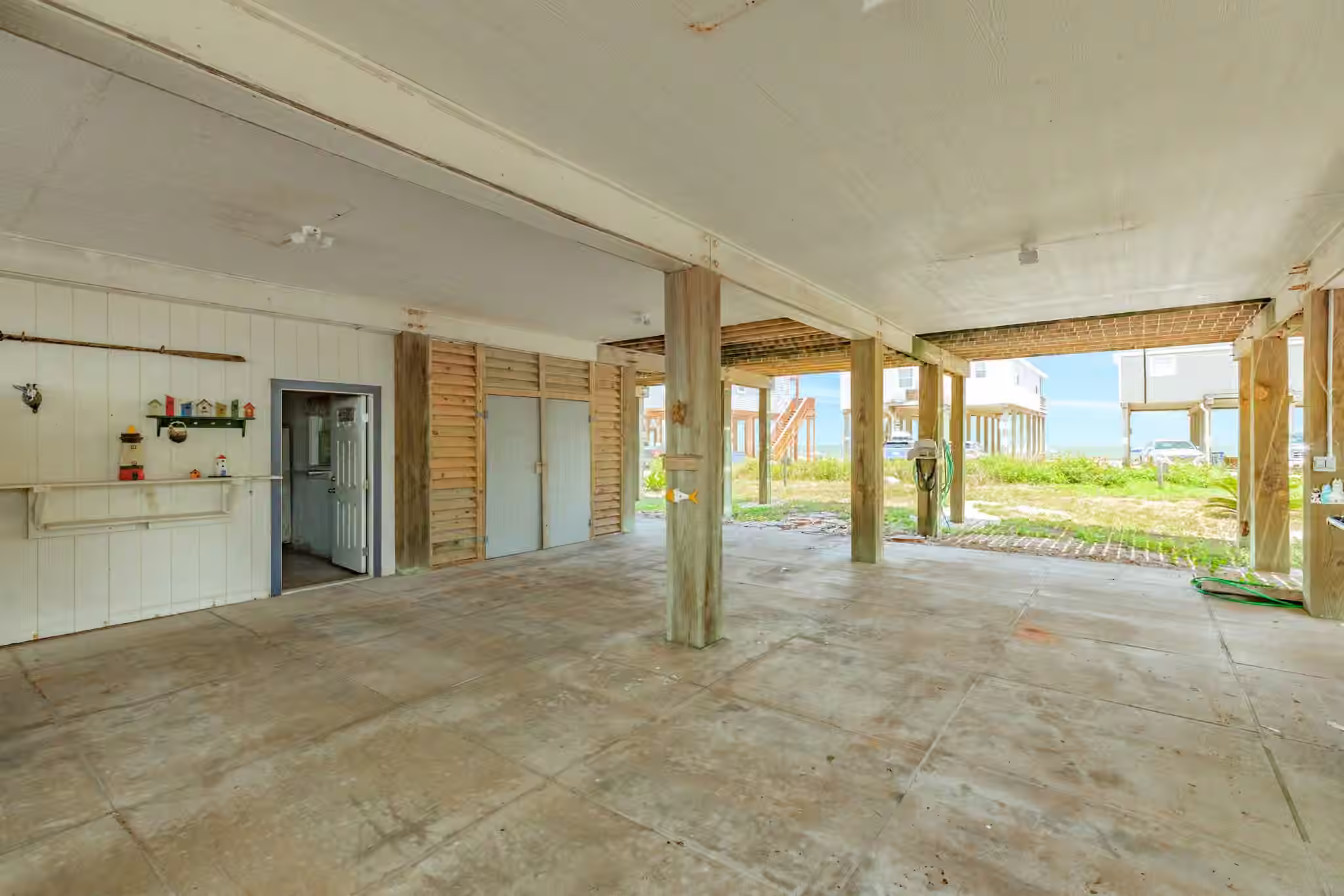 Photo 7 of 1311 Seashell Drive, Surfside Beach, TX