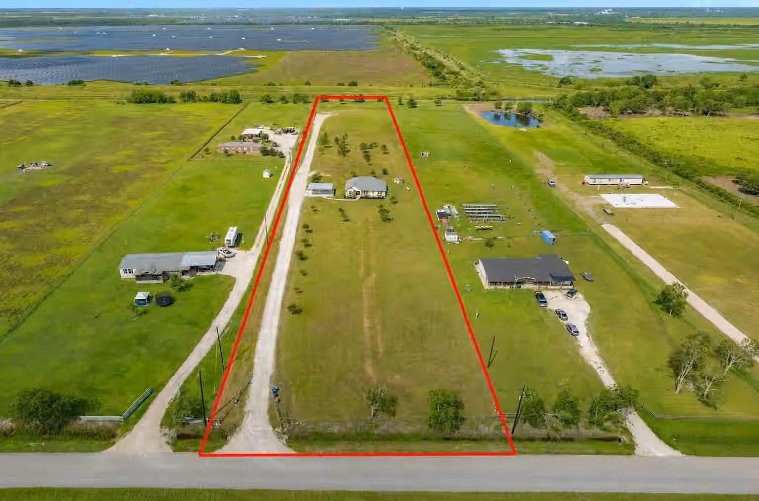 Photo 7 of 2180 County Road 212, Angleton, TX