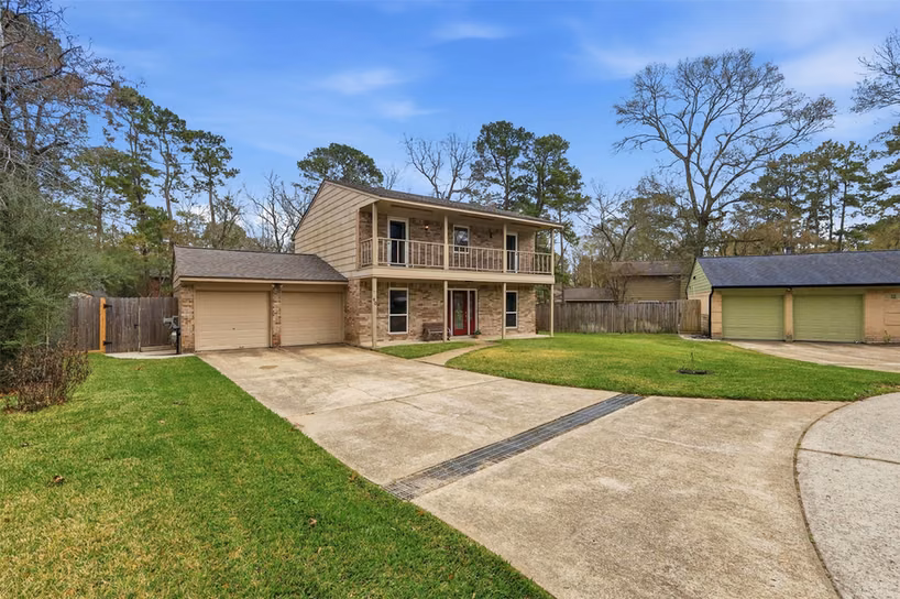 Photo 6 of 10 E Broken Oak Court, Spring, TX
