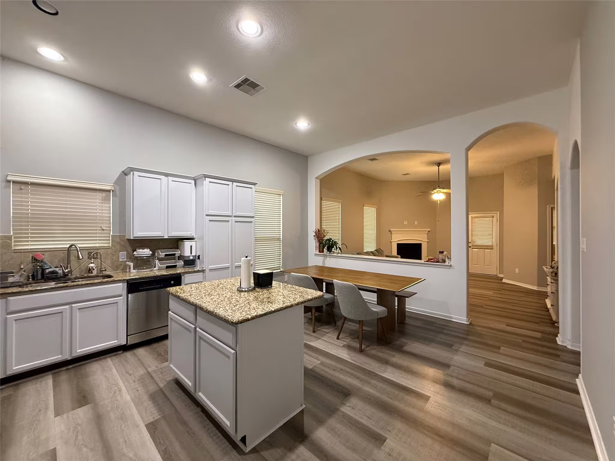 Photo 2 of 4223 Fenetre Forest Street, Katy, TX