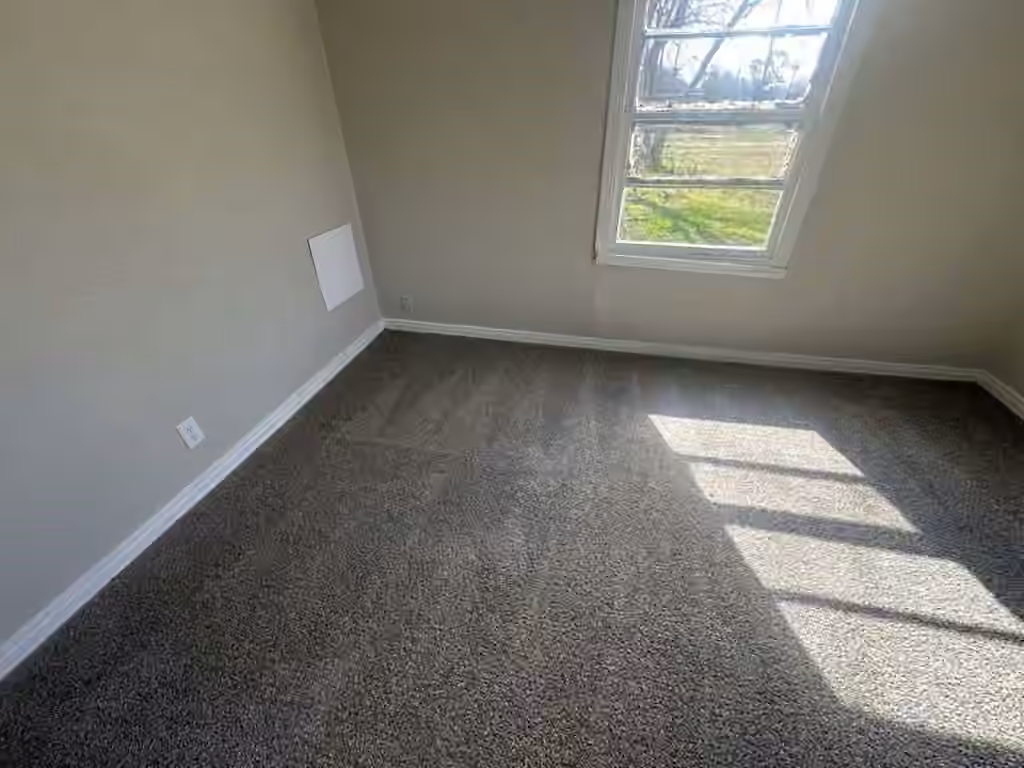 Photo 6 of 605 Palacios Street, El Campo, TX
