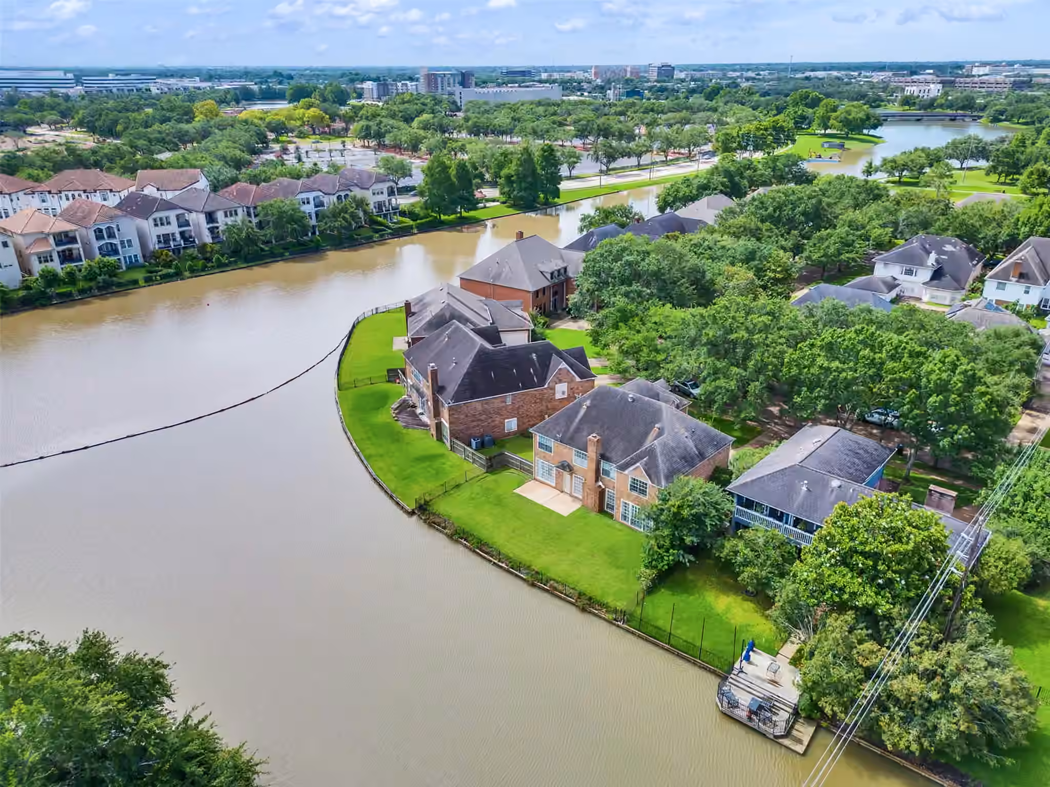 Photo 7 of 1127 Gloria Court, Sugar Land, TX