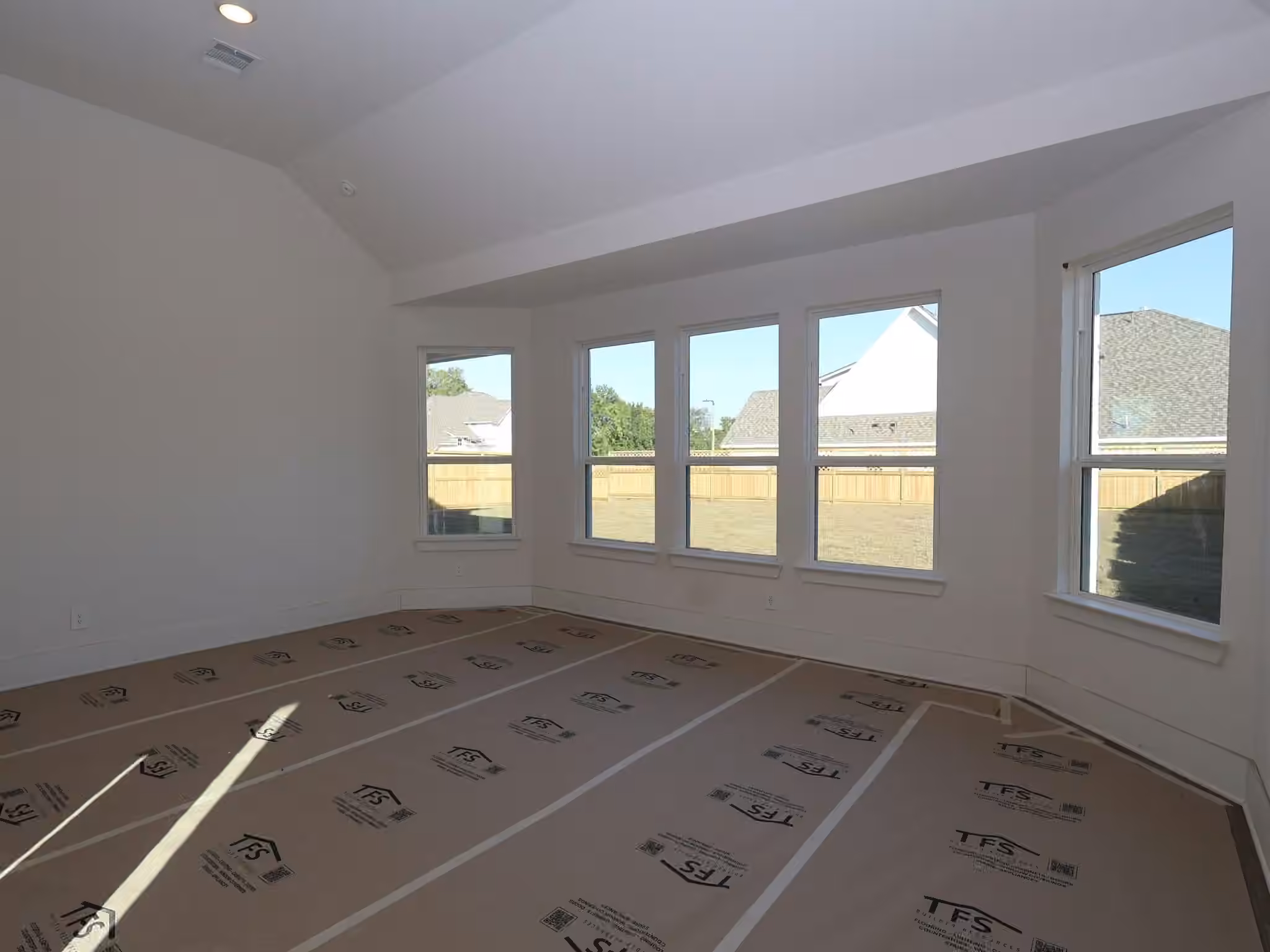 Photo 4 of 303 Casaba Court, Montgomery, TX