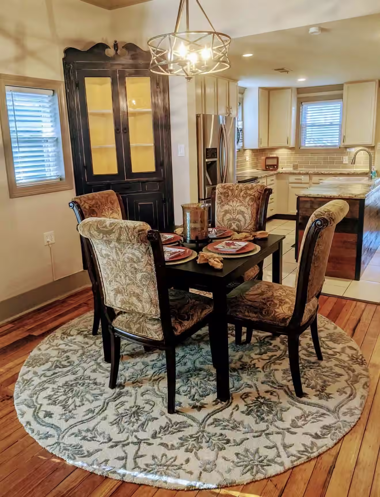 Photo 7 of 407 S 2nd Street, Humble, TX