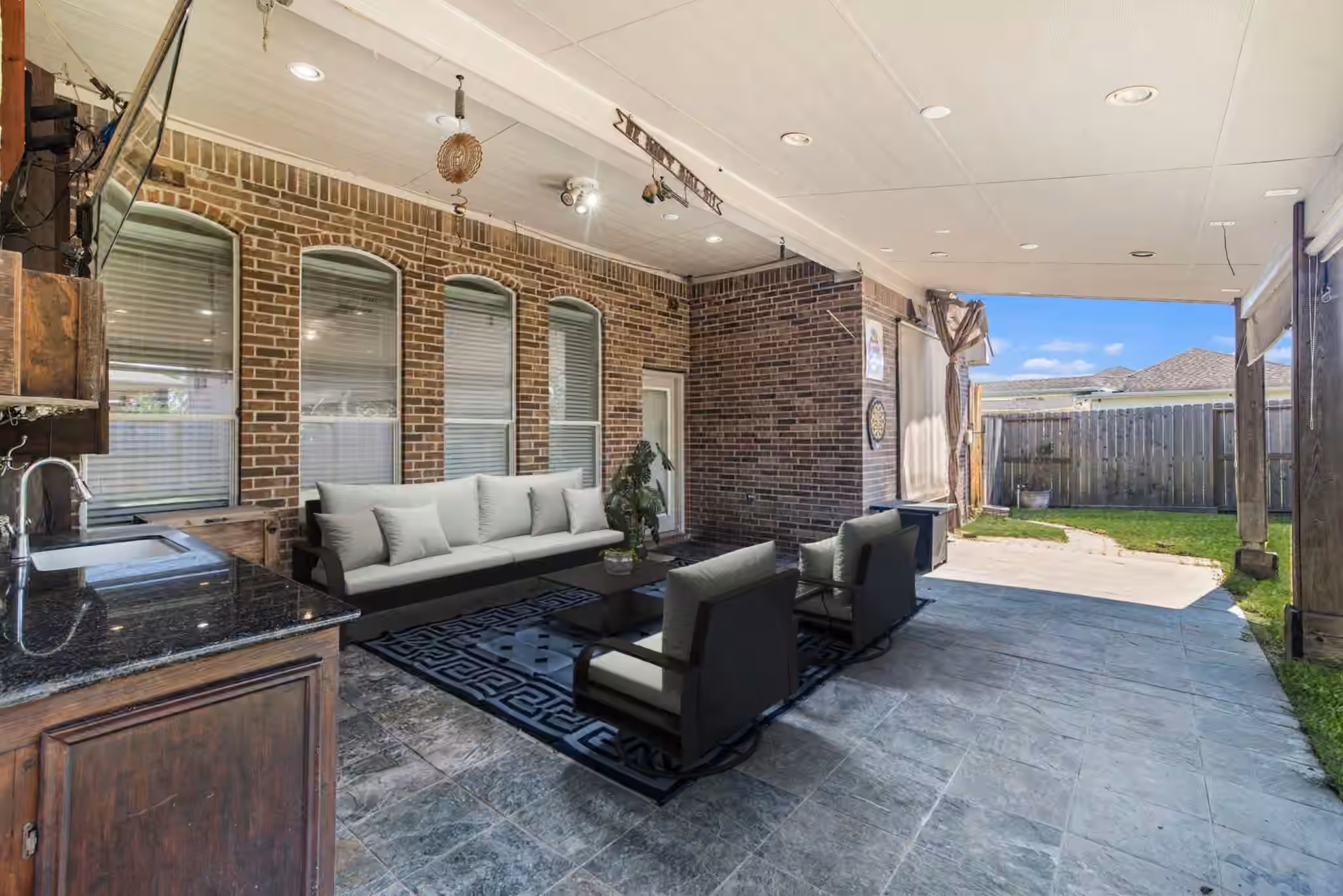 Photo 4 of 22419 Wenbury Drive, Tomball, TX