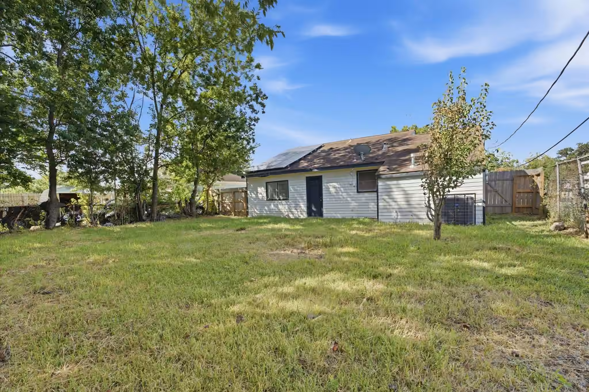 Photo 2 of 409 Alastair Drive, Pasadena, TX