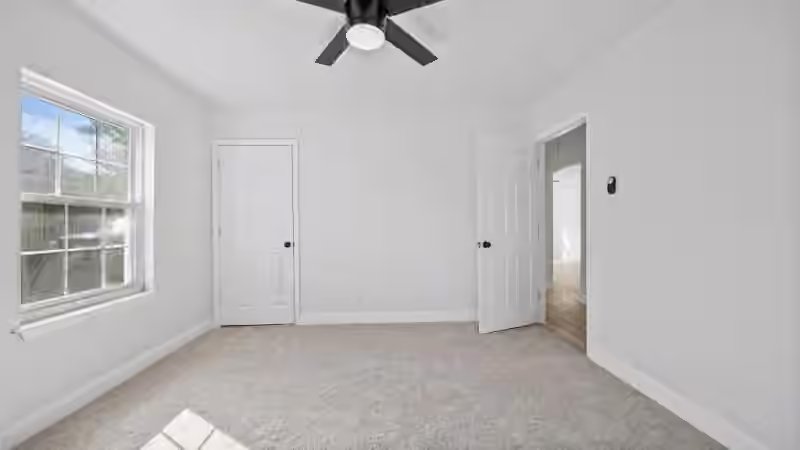Photo 6 of 900 Largo Street, Baytown, TX