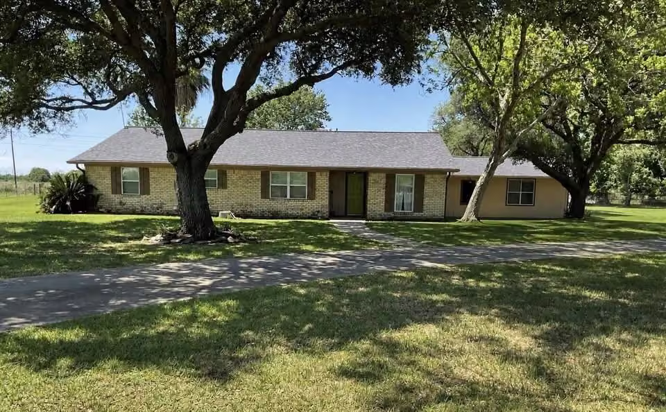 Photo of 5067 Fm 2668, Bay City, TX