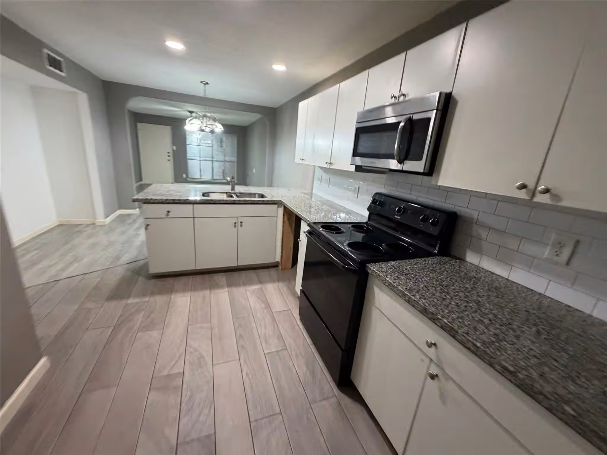 Photo 5 of 5625 Antoine Drive 1211, Houston, TX