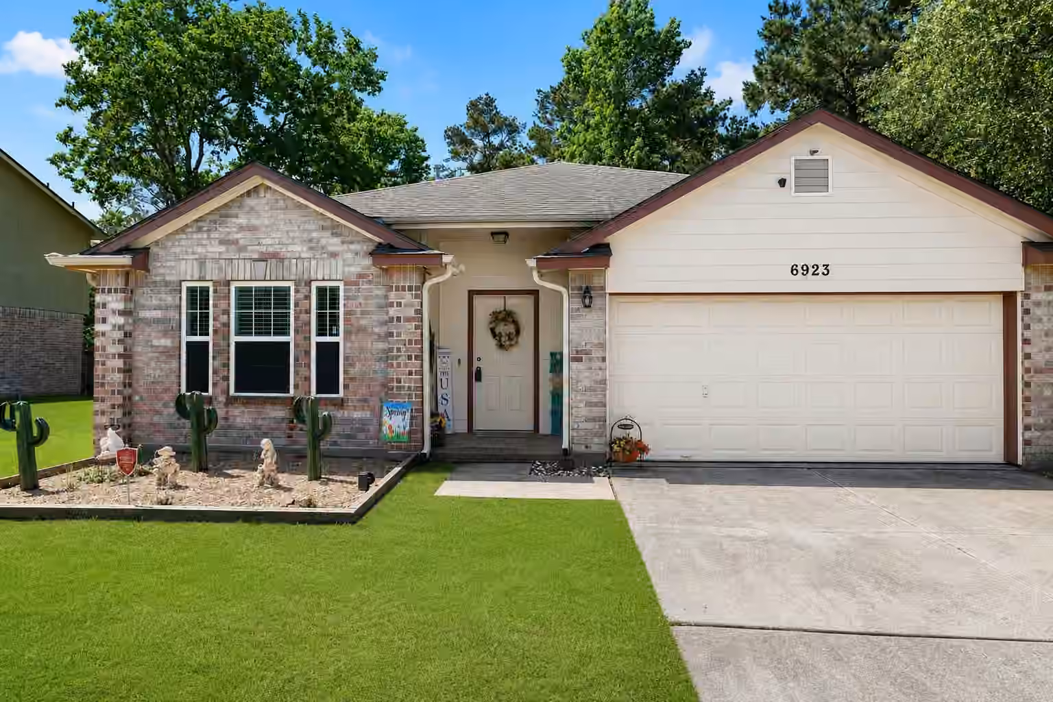 Photo of 6923 Grant Drive, Magnolia, TX