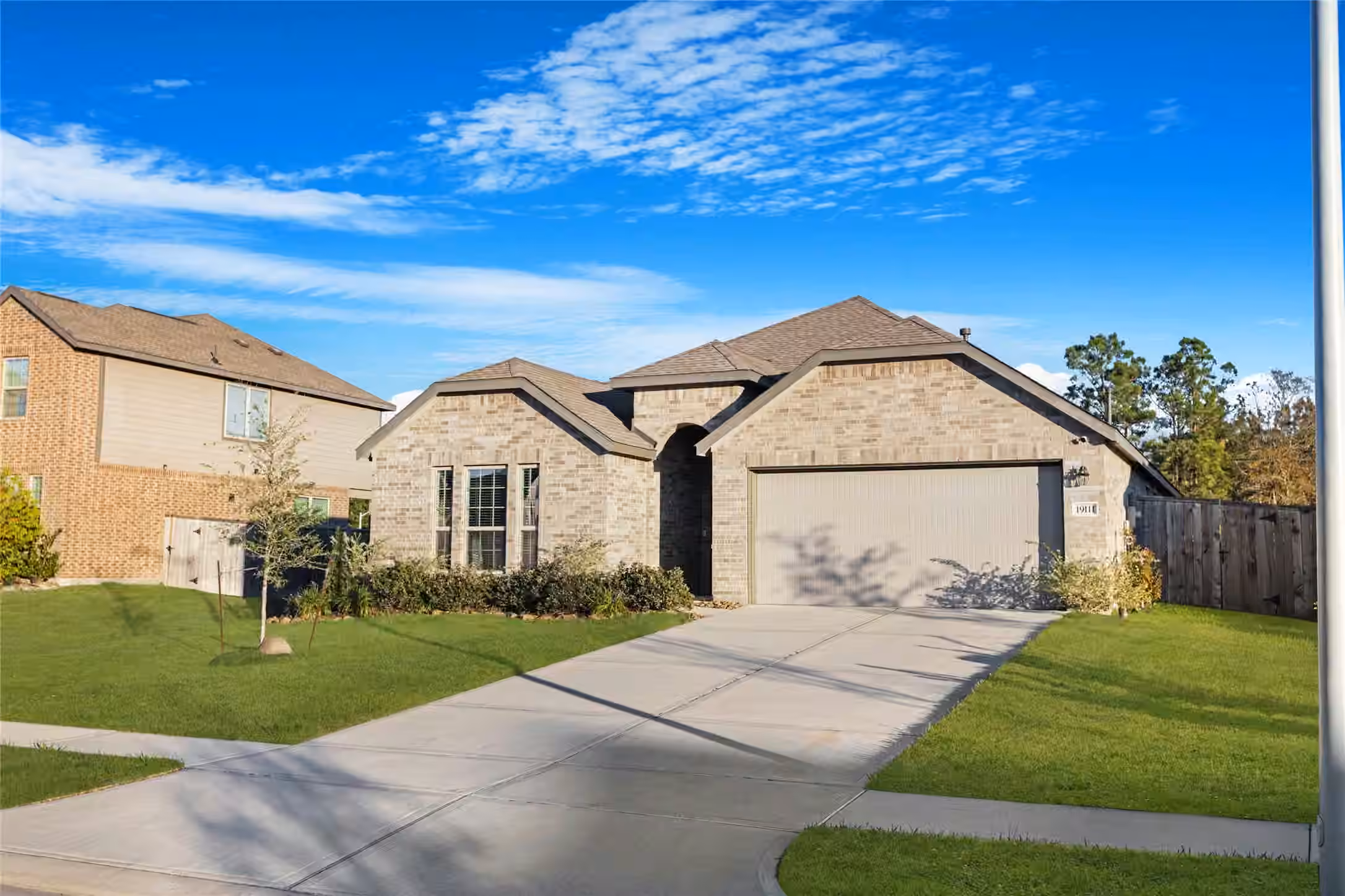 Photo of 19111 Pinewood Grove Trail, New Caney, TX 77357