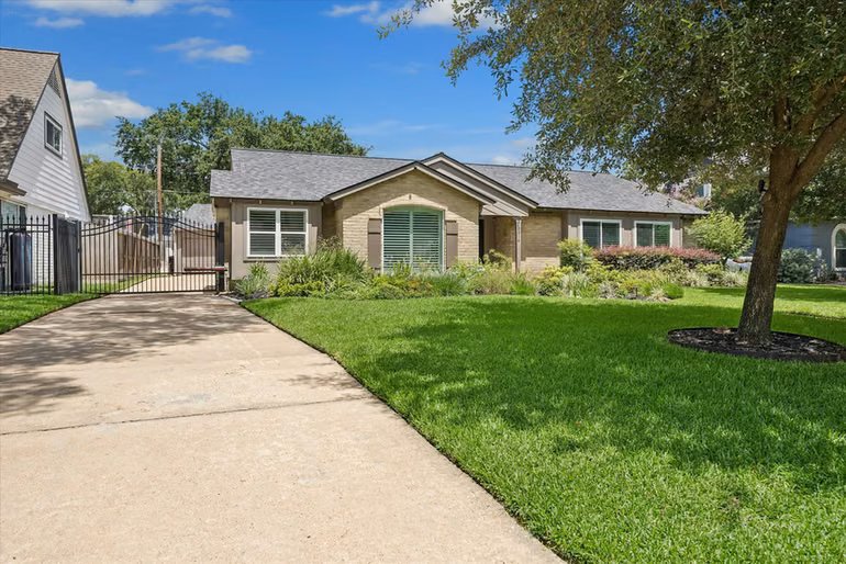 Photo 7 of 3014 Kevin Lane, Houston, TX