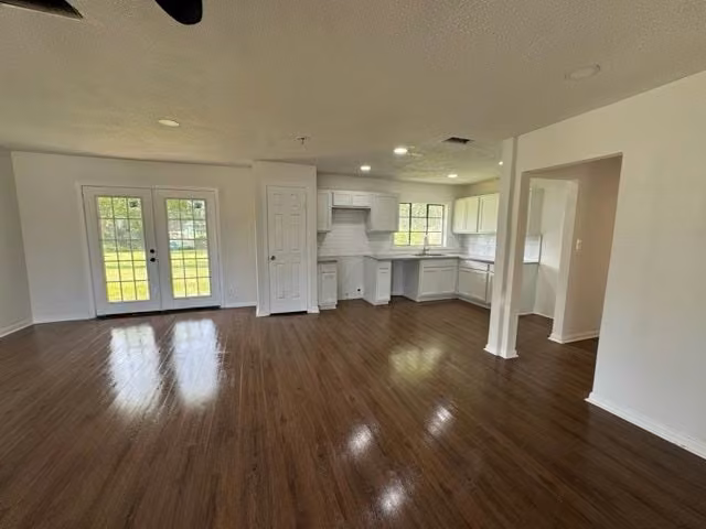 Photo 2 of 9001 Chatwood Drive, Houston, TX