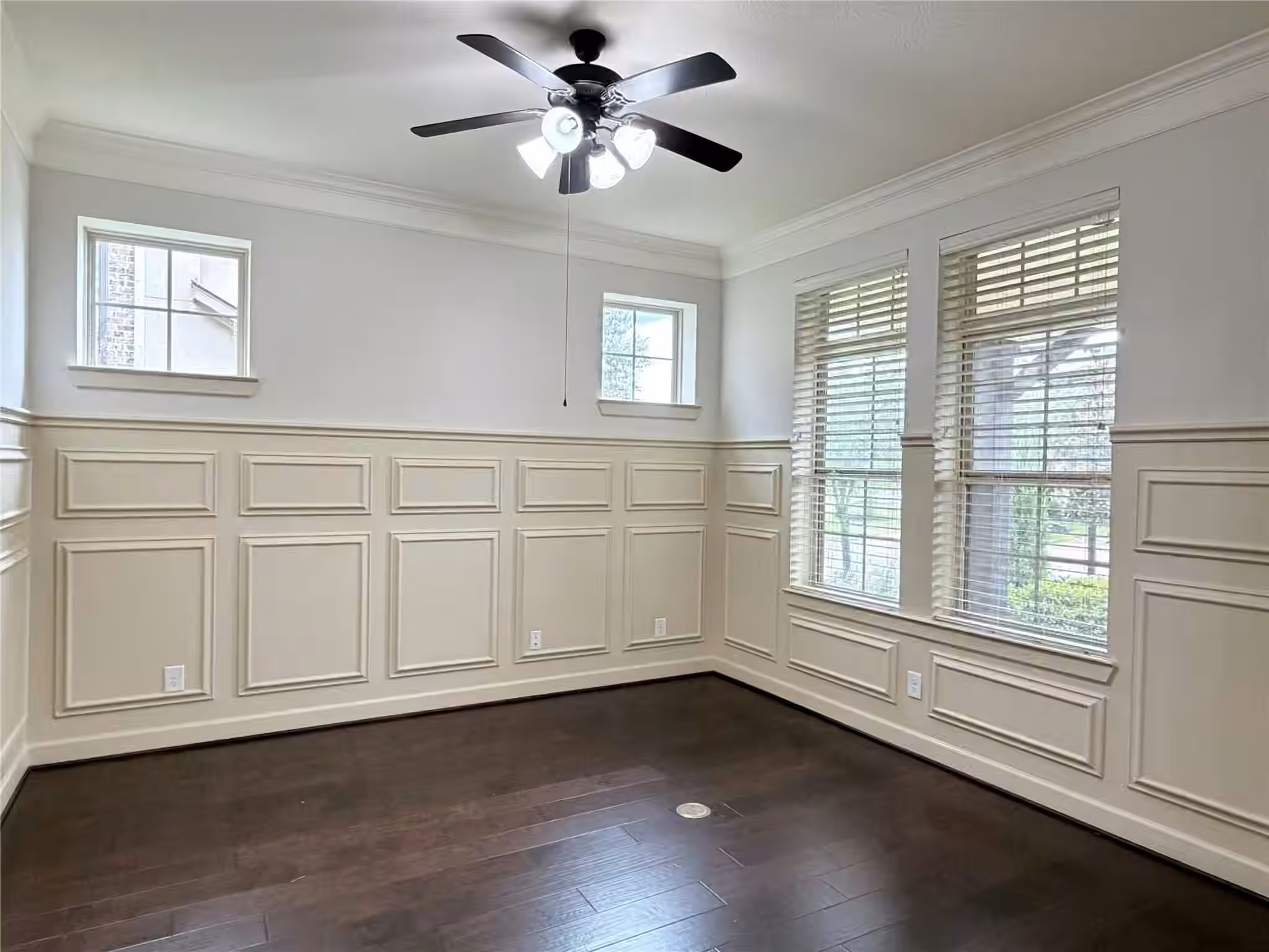 Photo 3 of 6806 Auburn Sands Drive, Spring, TX