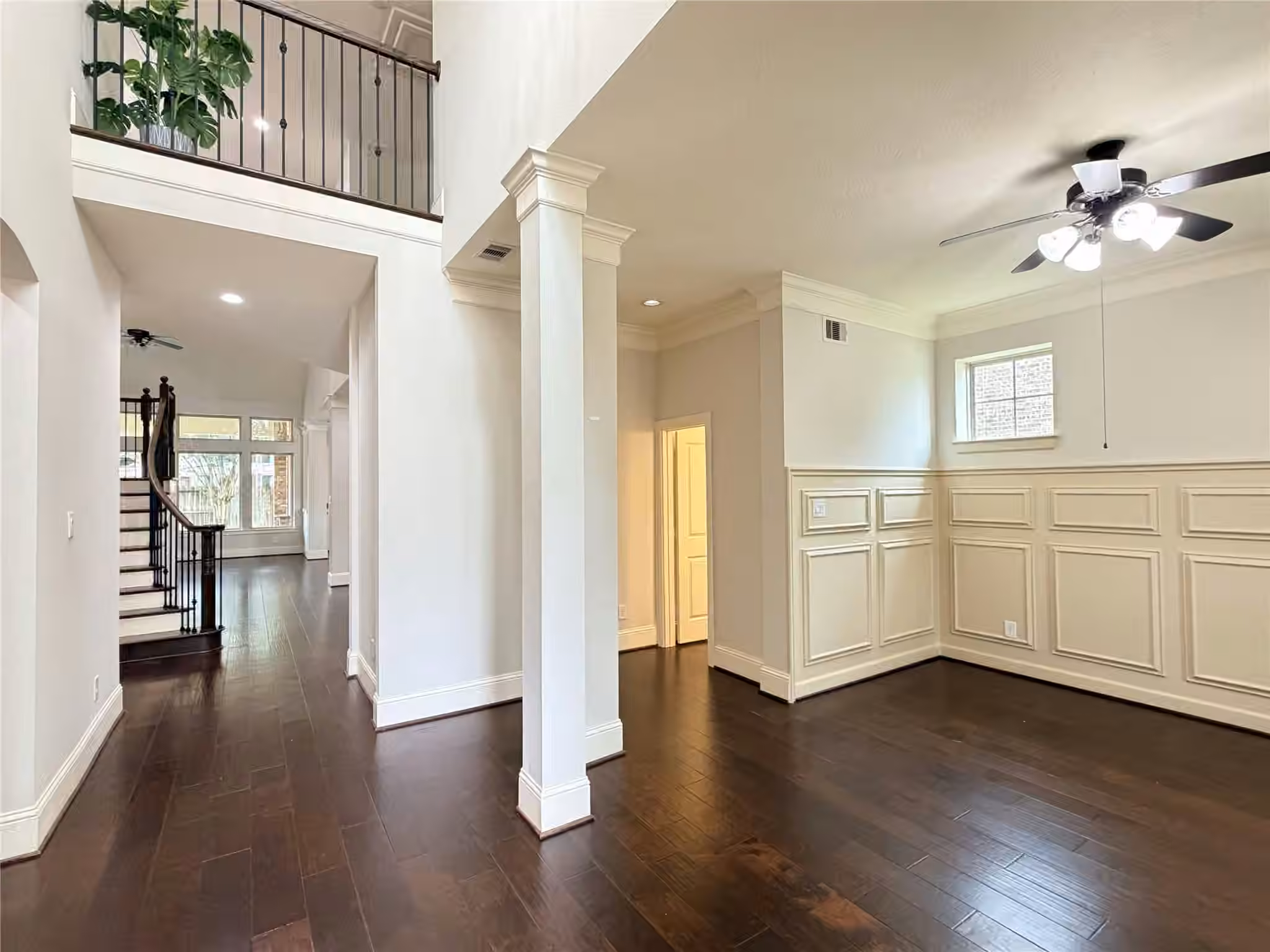 Photo 4 of 6806 Auburn Sands Drive, Spring, TX