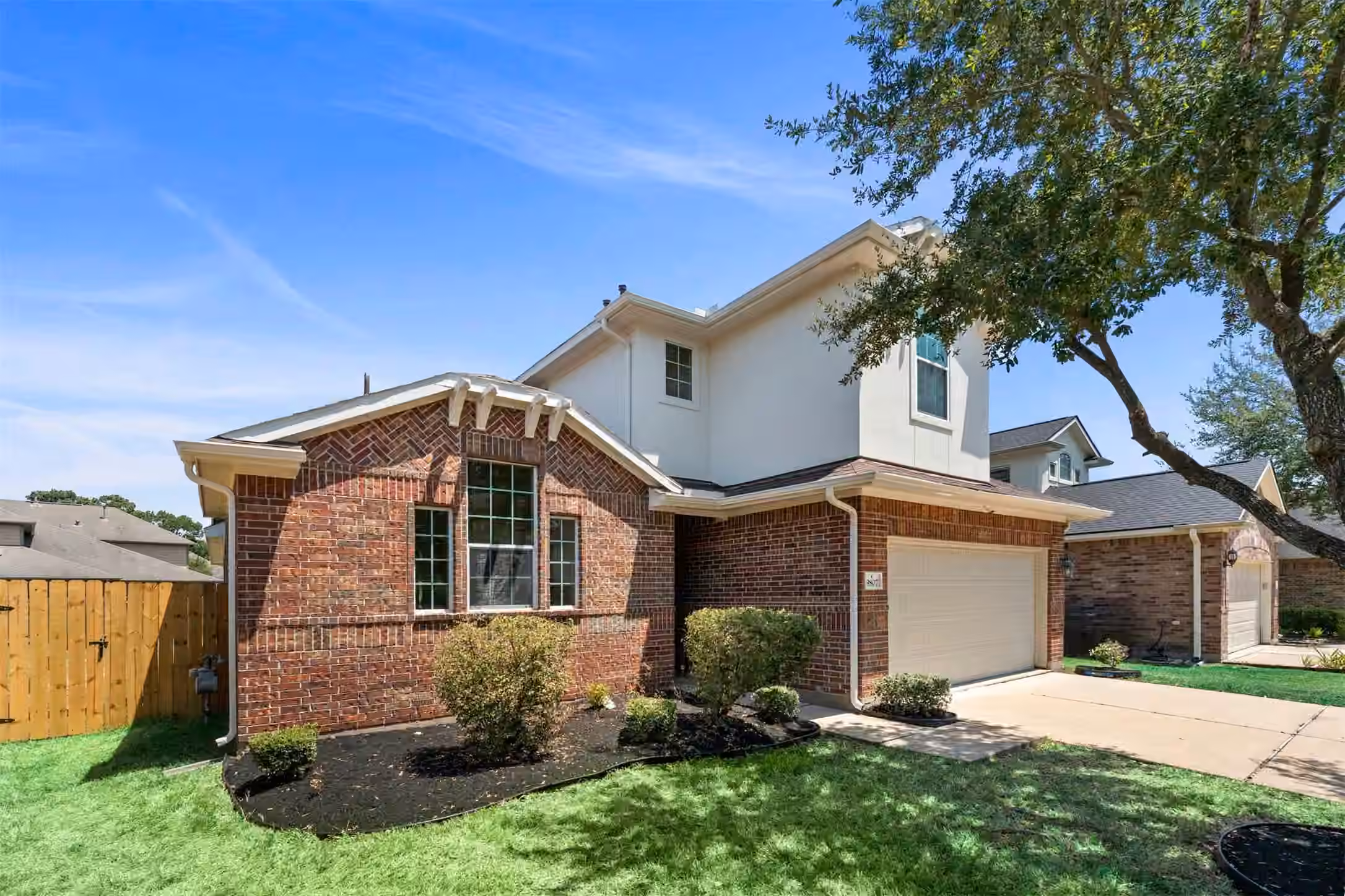 Photo 3 of 9807 Wellington Chase Lane, Humble, TX
