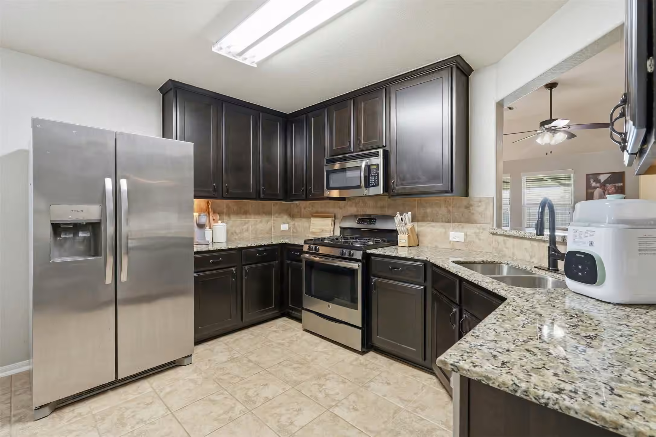 Photo 7 of 1202 Quarterhorse Drive, Alvin, TX