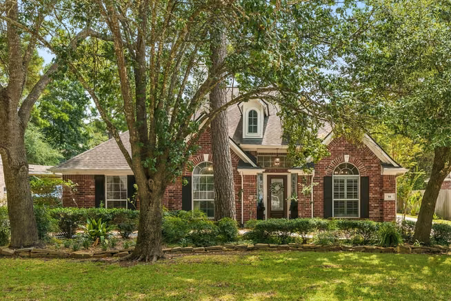 Photo of 14 Taupewood Place, The Woodlands, TX