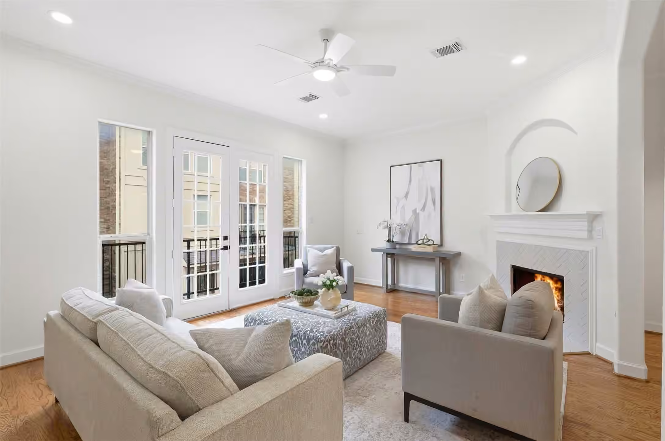 Photo 7 of 1110 Birdsall Street, Houston, TX