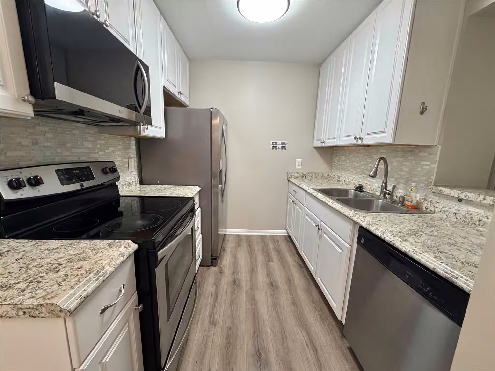 Photo 2 of 1516 Bay Area Boulevard F4, Houston, TX