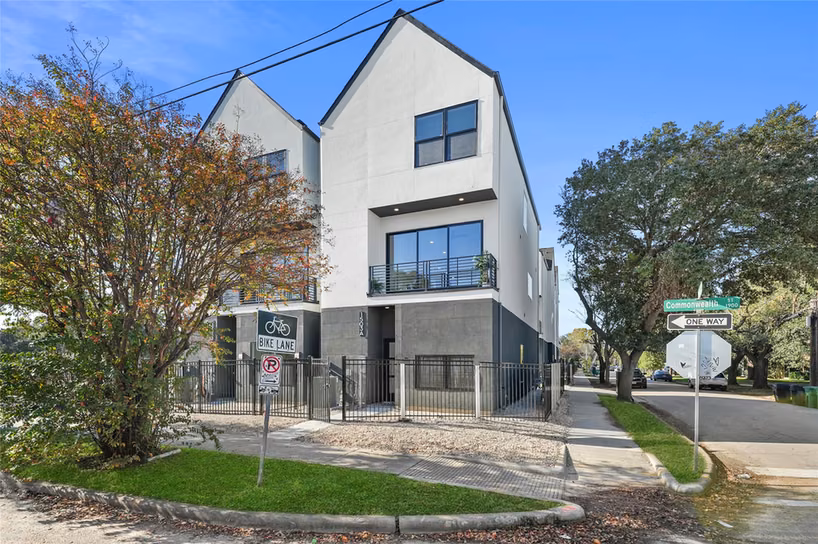 Photo 3 of 1503 Vermont Street D, Houston, TX
