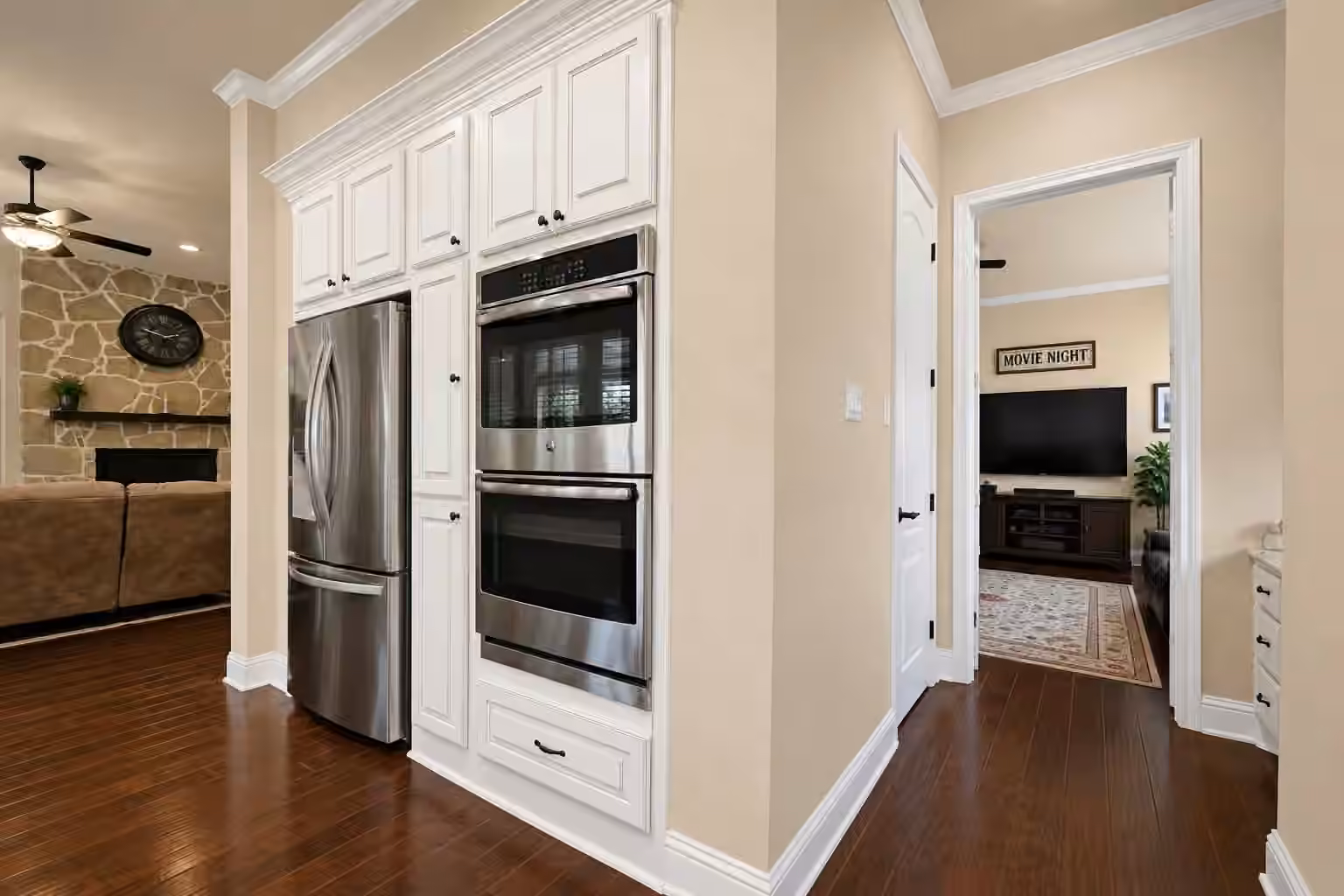 Photo 7 of 11912 Linden Walk Lane, Pearland, TX