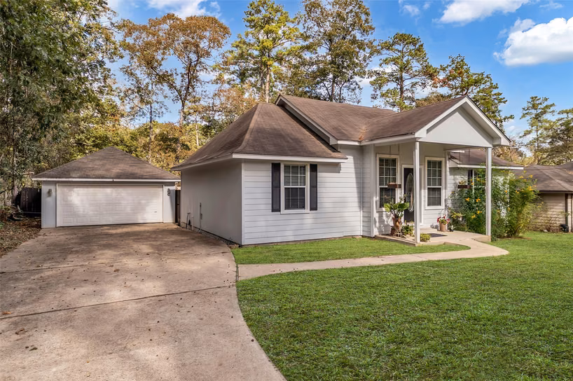 Photo 5 of 10887 Royal Pines Drive, Conroe, TX