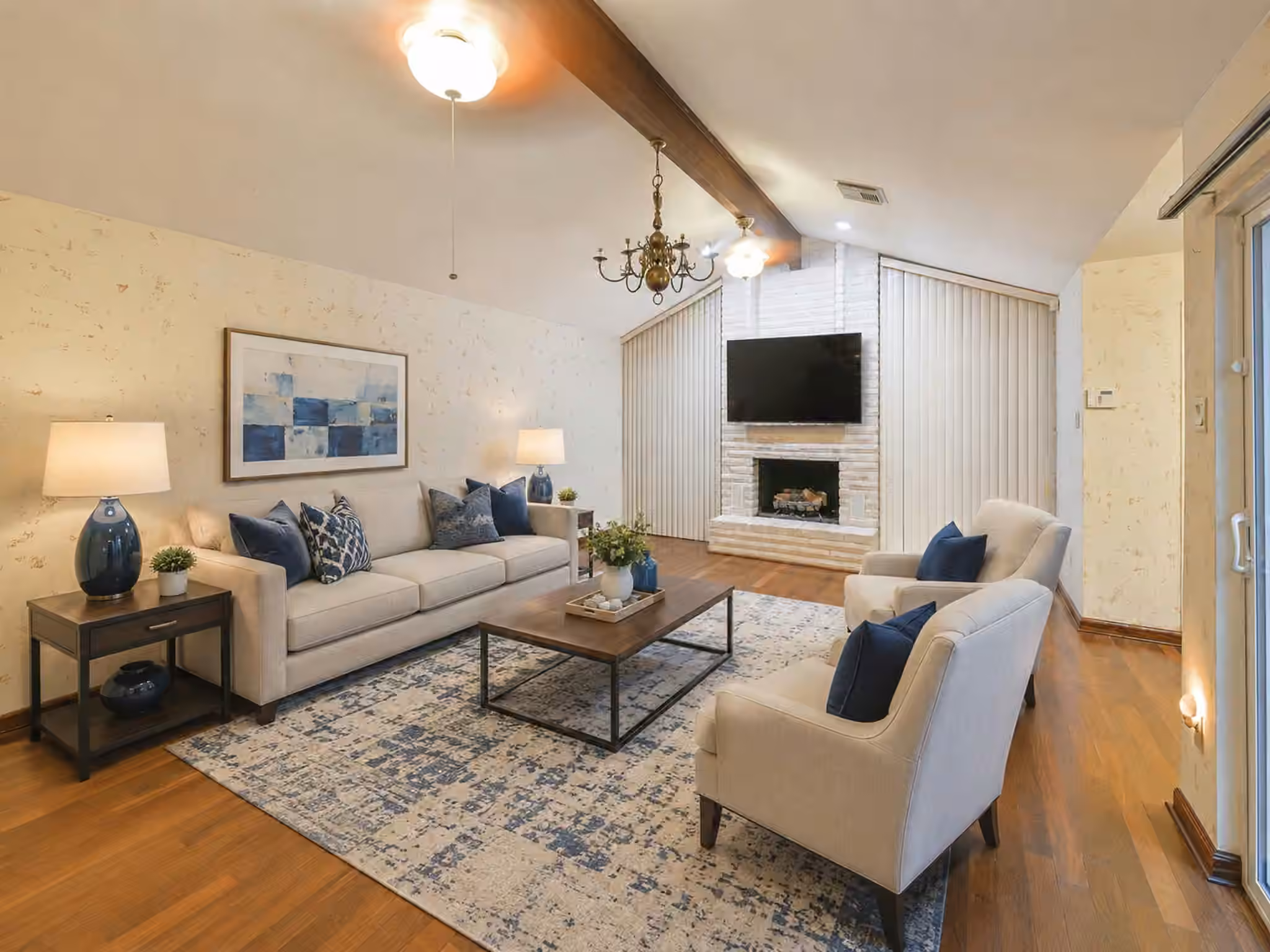 Photo 6 of 6103 Gallant Forest Drive, Houston, TX
