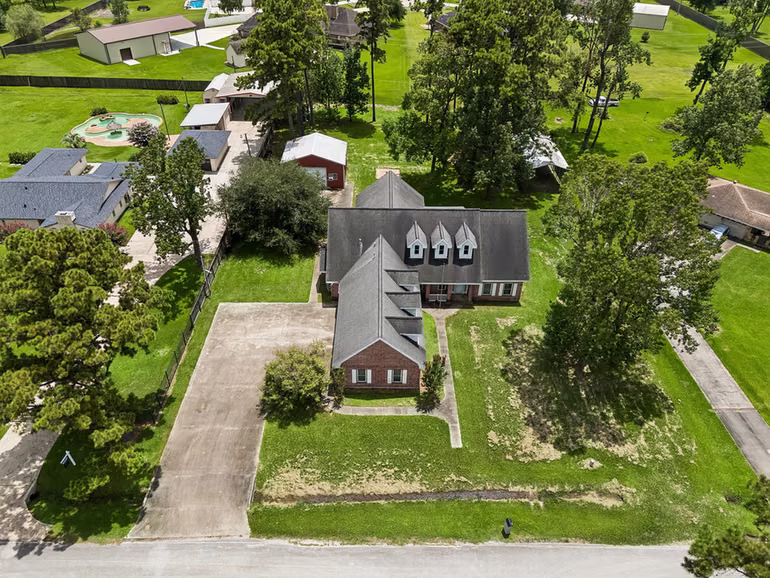 Photo of 319 Mariachi Street, Crosby, TX