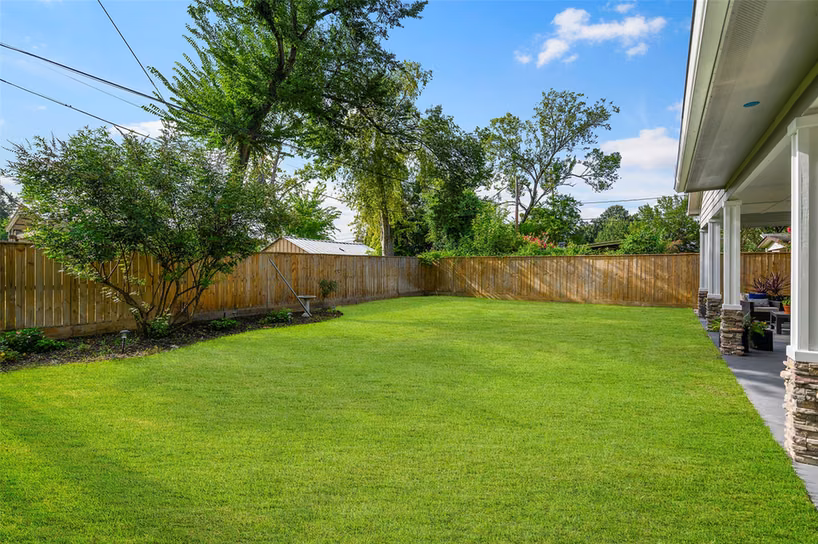 Photo 2 of 2018 Marnel Road, Houston, TX