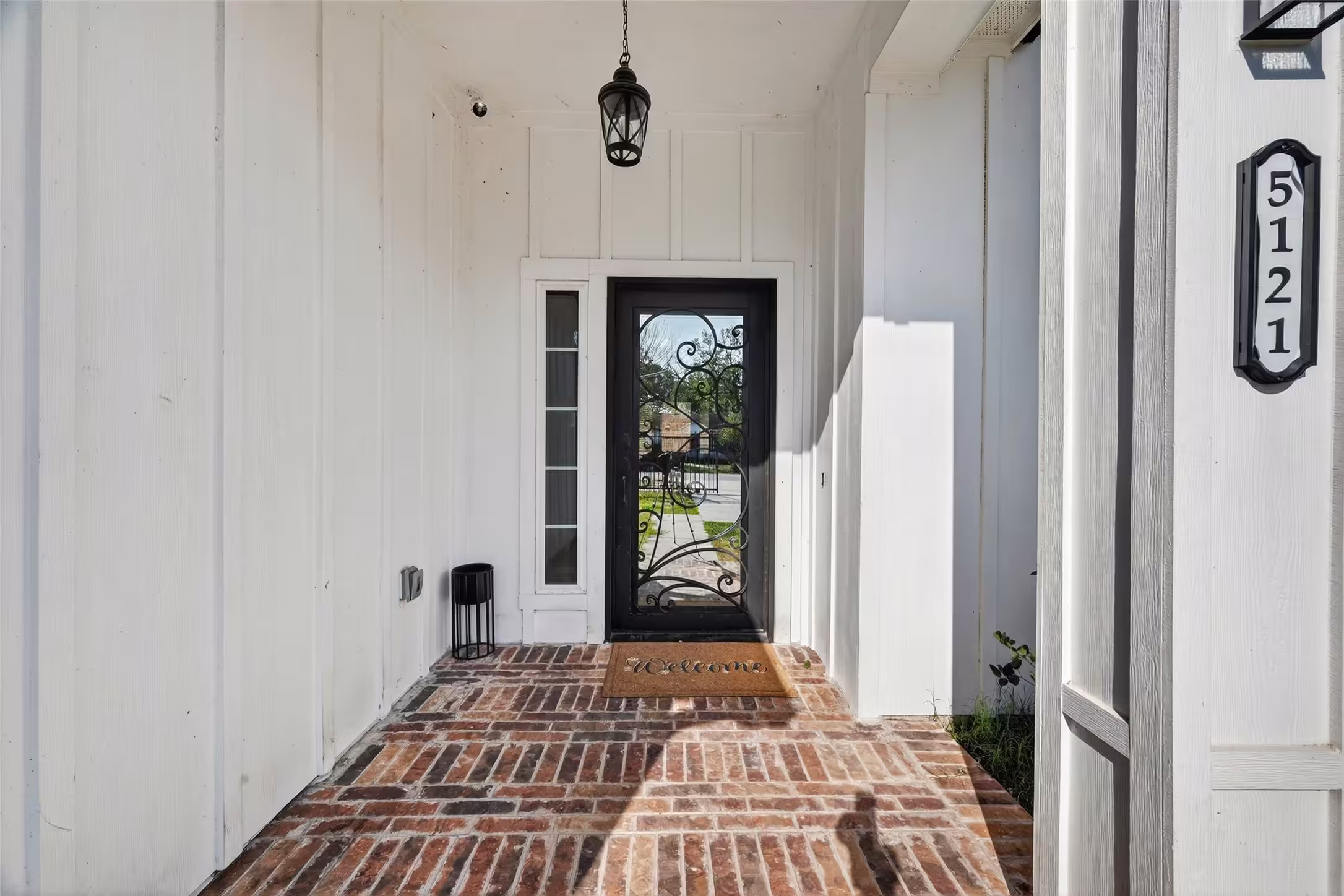 Photo 2 of 5121 Firnat Street, Houston, TX