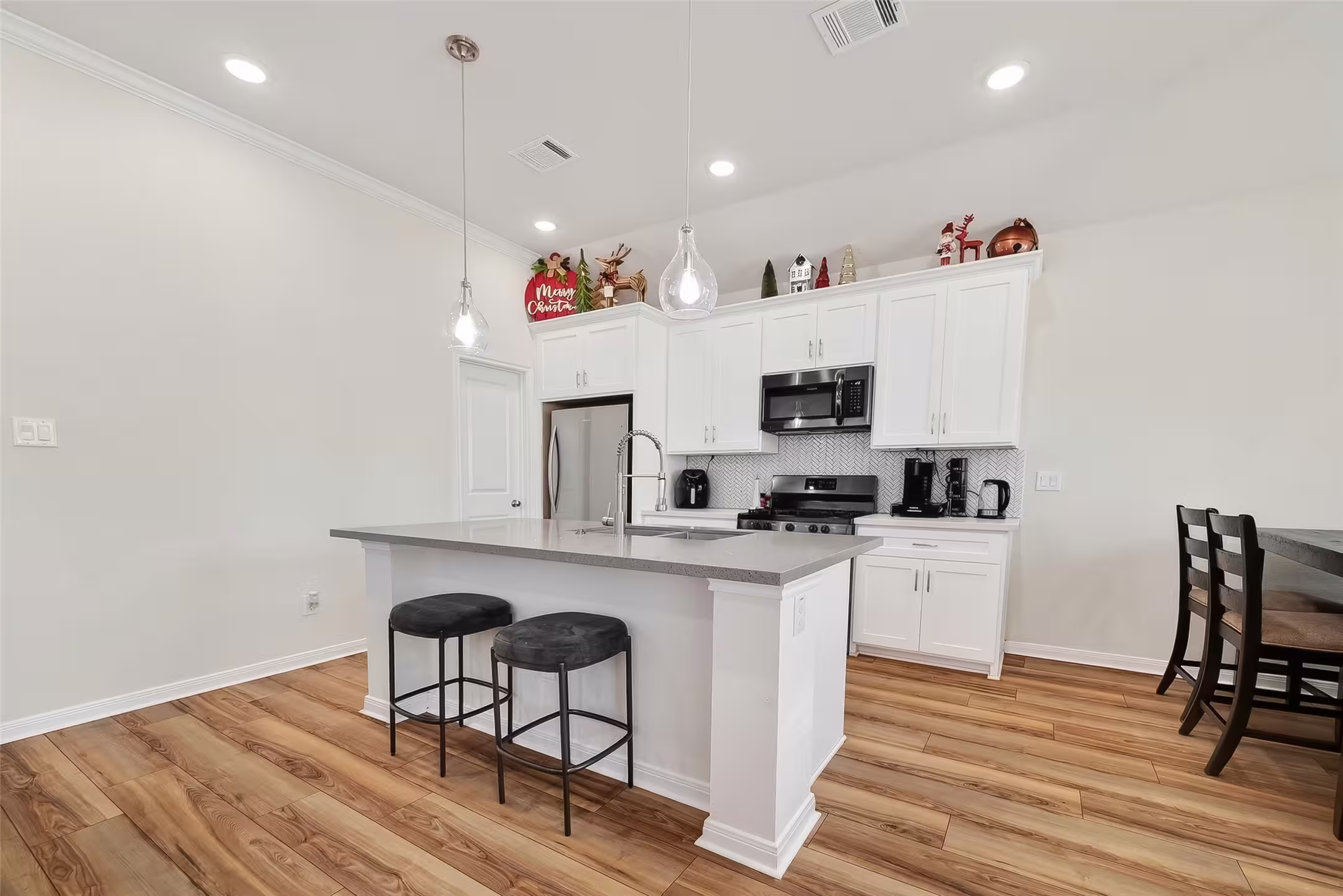 Photo 6 of 5121 Firnat Street, Houston, TX