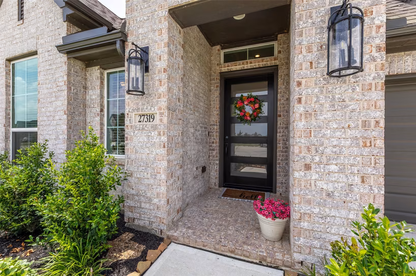 Photo 2 of 27319 Texas Bluebonnet Trail, Hockley, TX