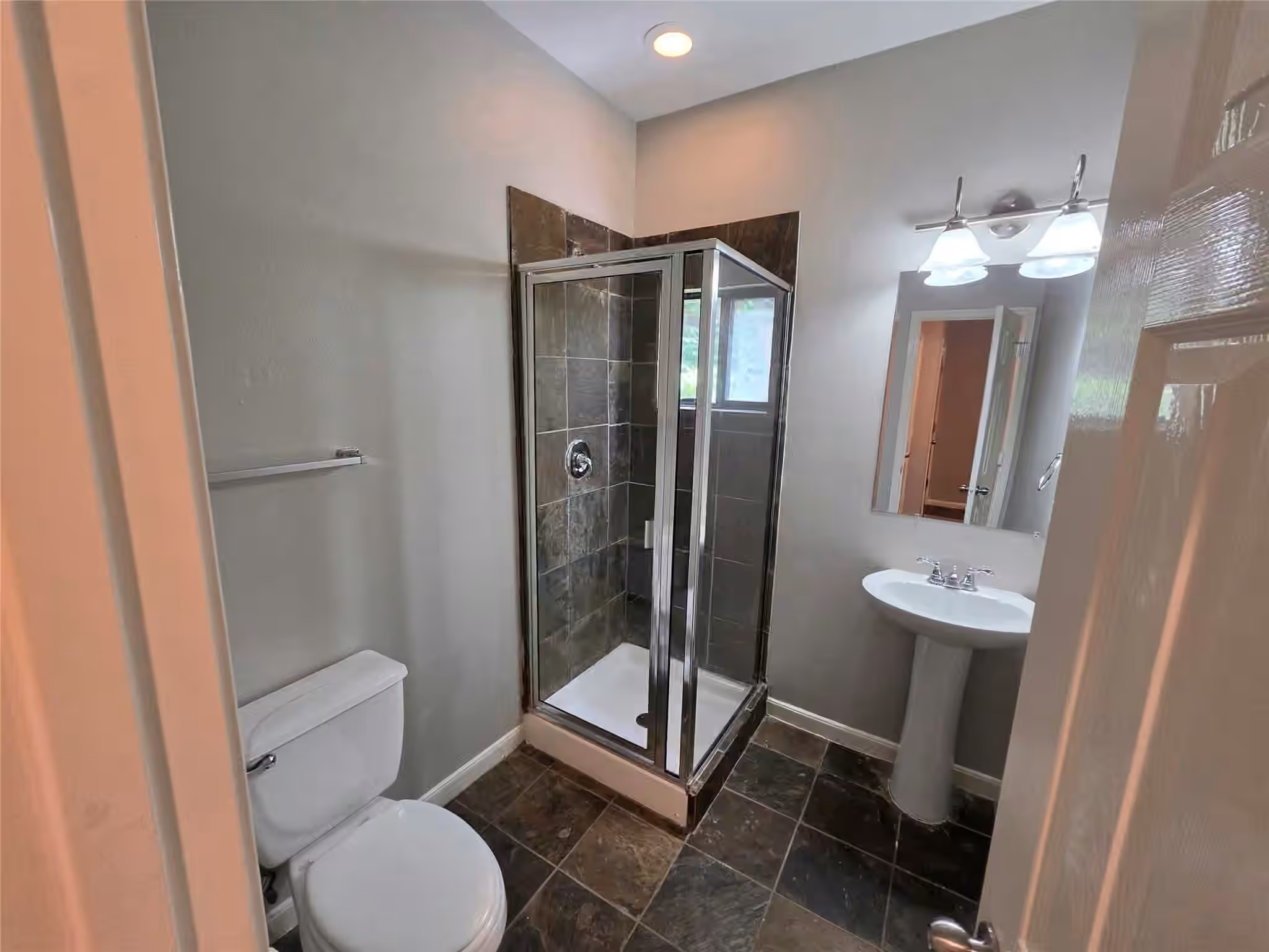 Photo 6 of 4323 Marina Street C, Houston, TX