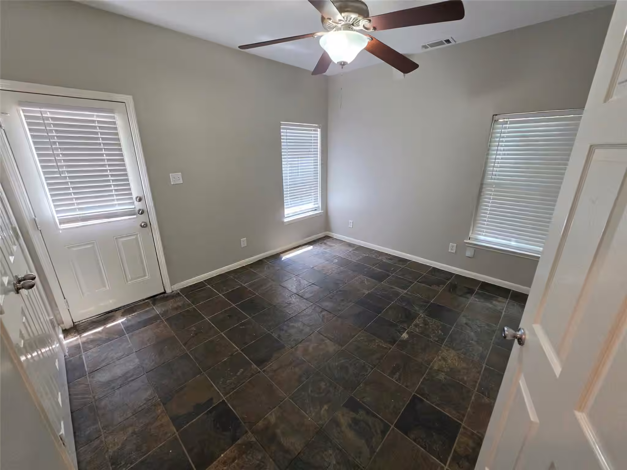 Photo 7 of 4323 Marina Street C, Houston, TX