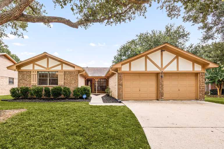 Photo of 2019 Franklin Circle, Rosenberg, TX 77471